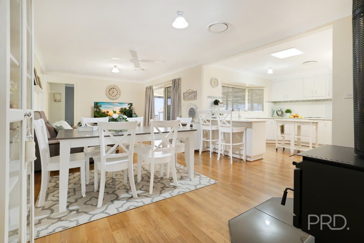 51
                Darby
                Road
            
            
            
            spring ridge
            
            
            NSW,
            2343, Spring Ridge - Thumbnail 6