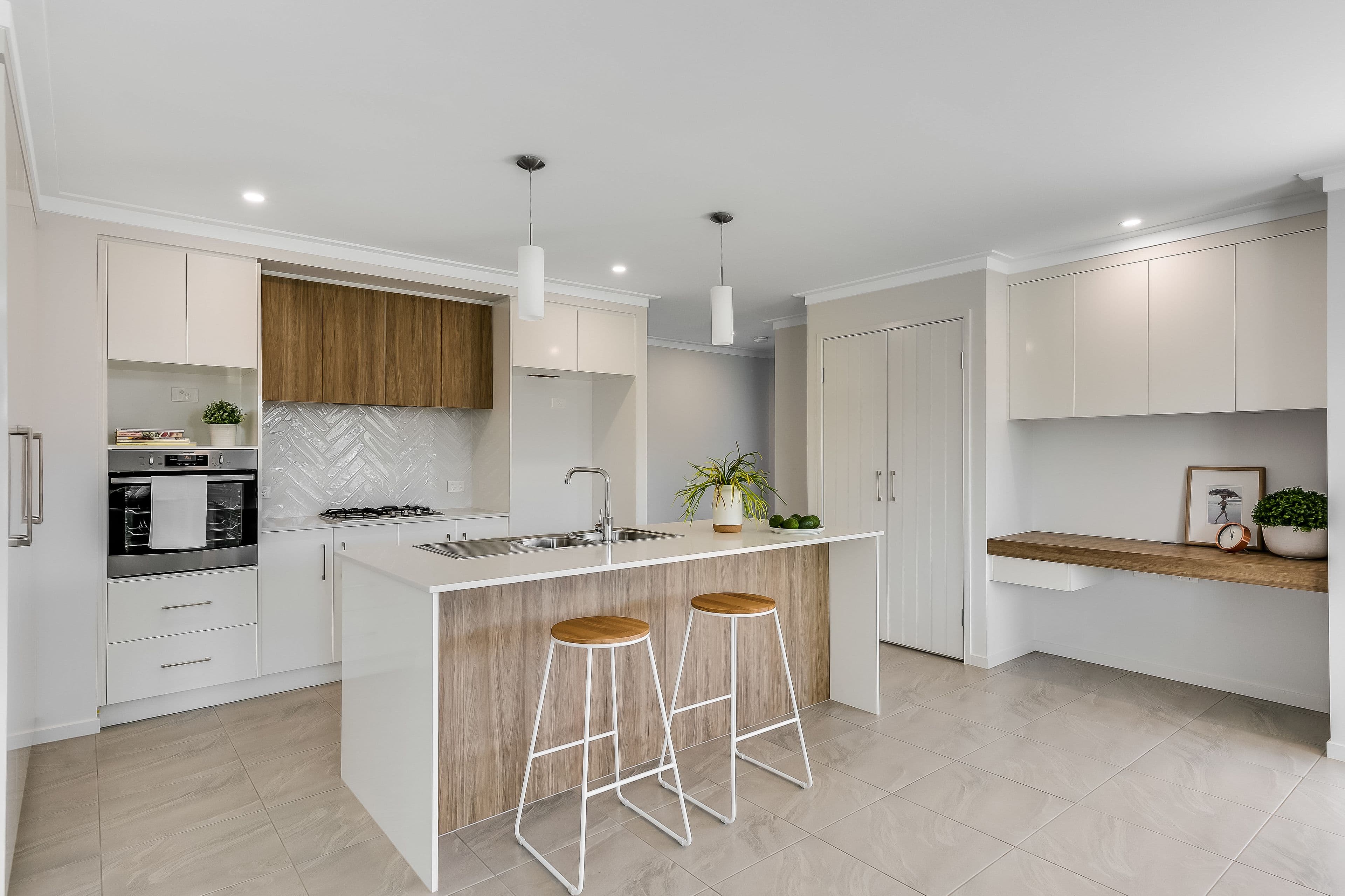 6 Bootes Street, Kearneys Spring QLD 4350, Kearneys Spring - Thumbnail 3