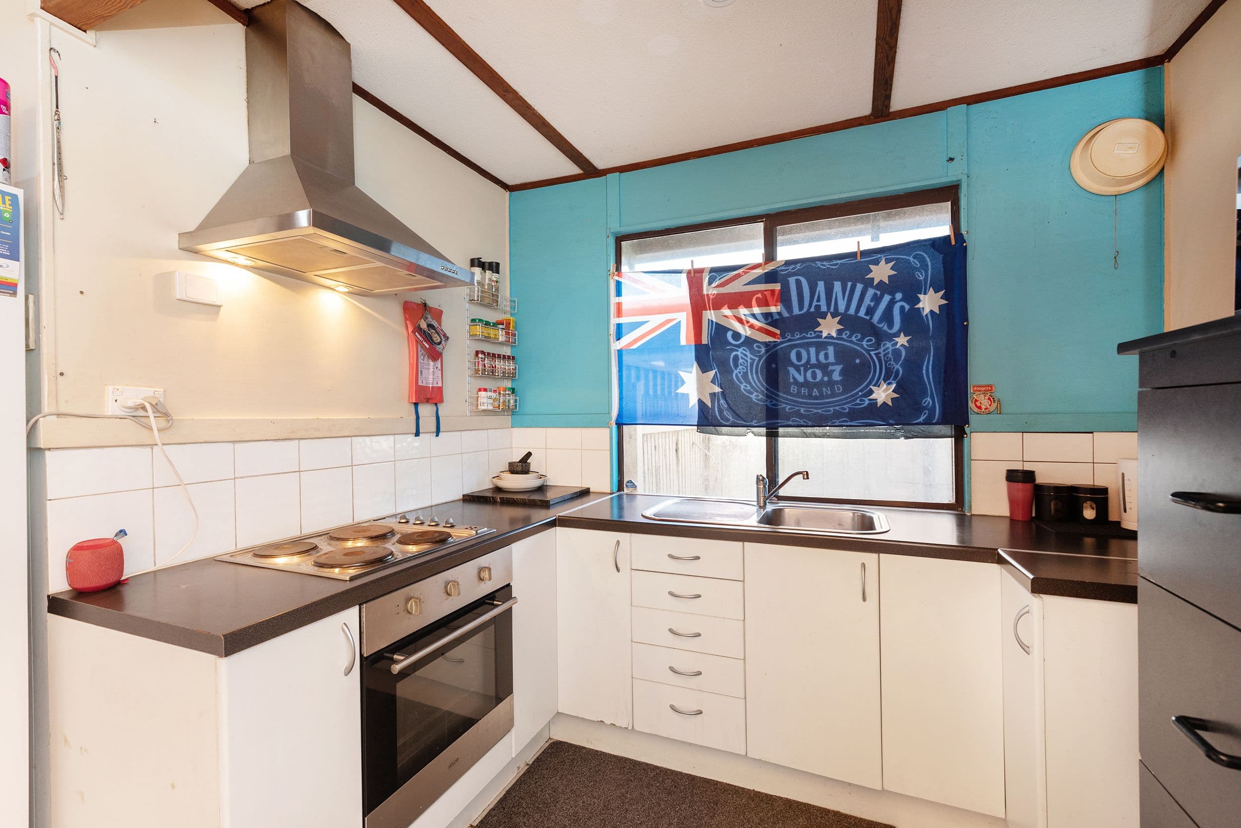9 Clovelly Way, Warnbro WA 6169, Warnbro - Thumbnail 4