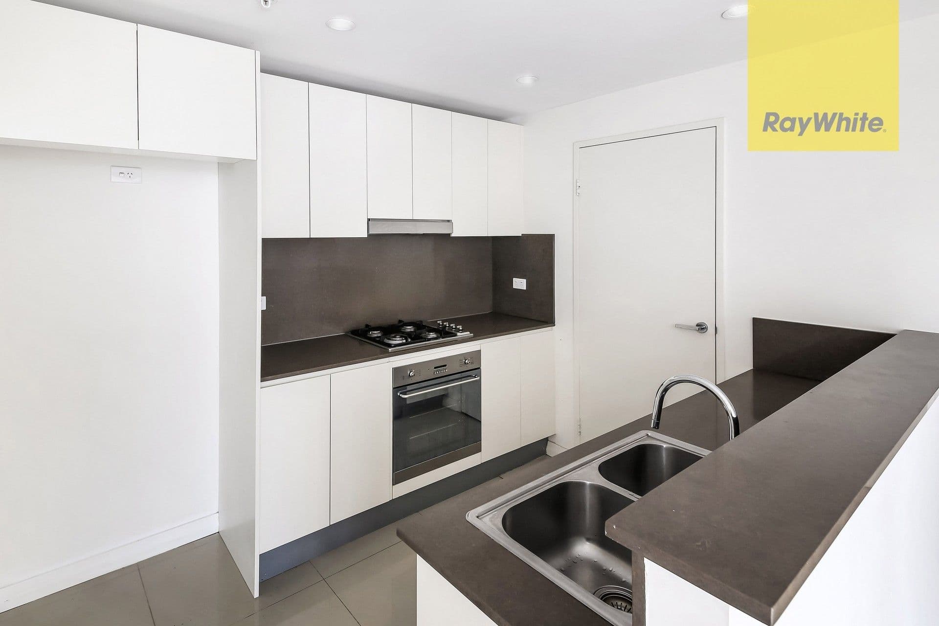 29 Hunter Street, Parramatta NSW 2150, Parramatta - Thumbnail 4