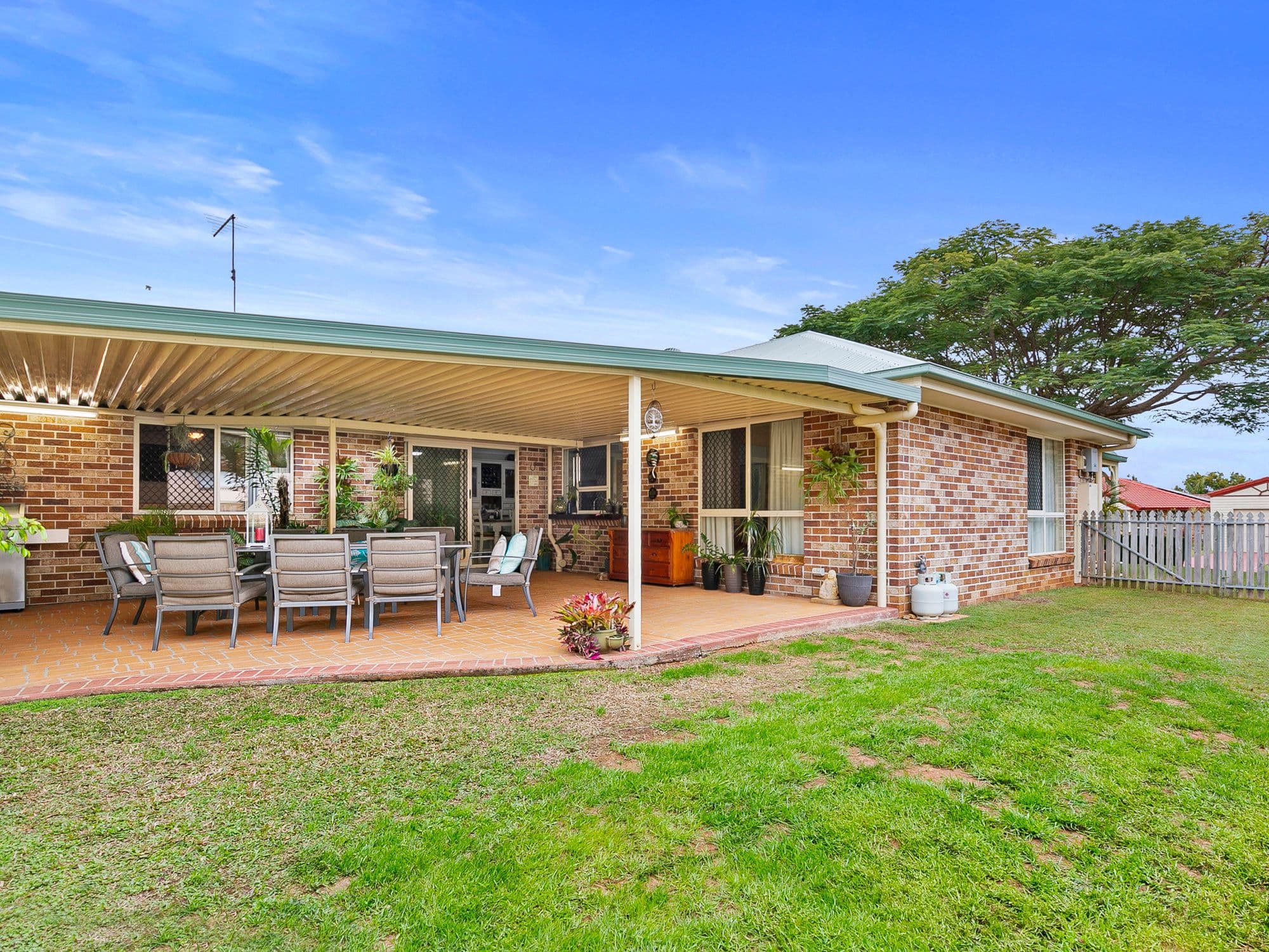3 Eastwood Place, Birkdale QLD 4159, Birkdale - Thumbnail 2