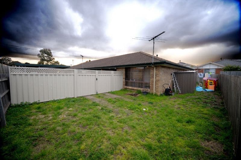 Unit 4, 68  Broadmeadows Road, TULLAMARINE VIC 3043, Tullamarine - Thumbnail 3