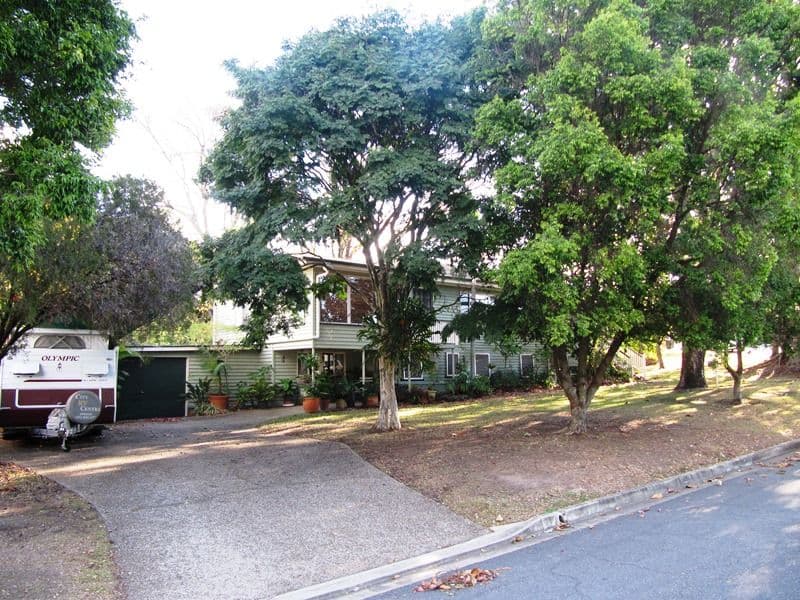 79 Hedley Avenue, NUNDAH QLD 4012, Nundah - Thumbnail 2