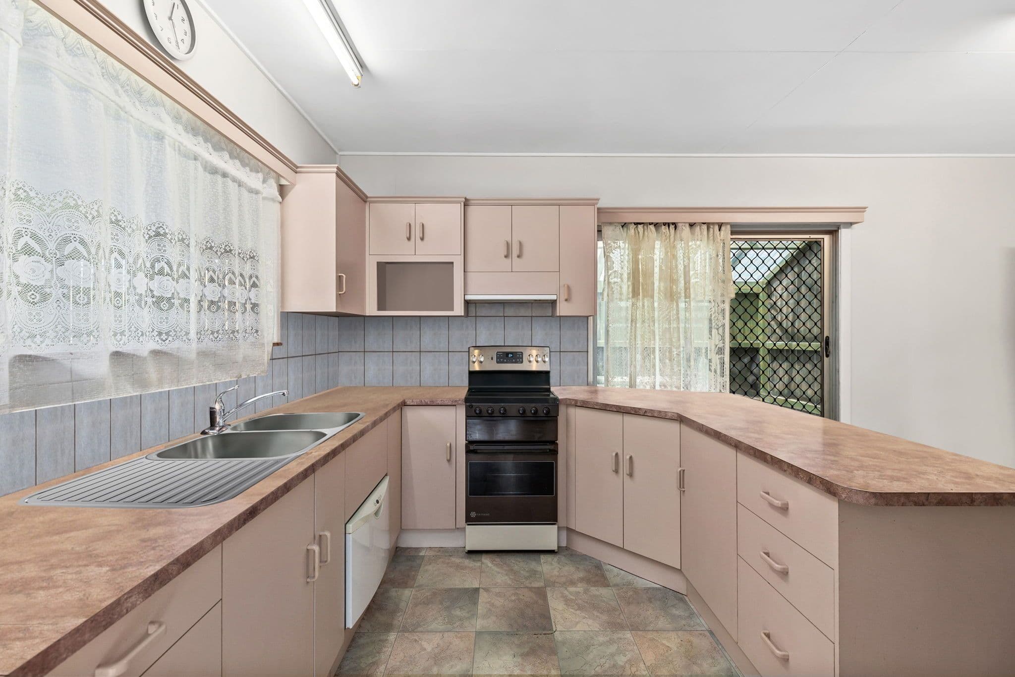 9 Lichfield Street, Carina QLD 4152, Carina - Thumbnail 6