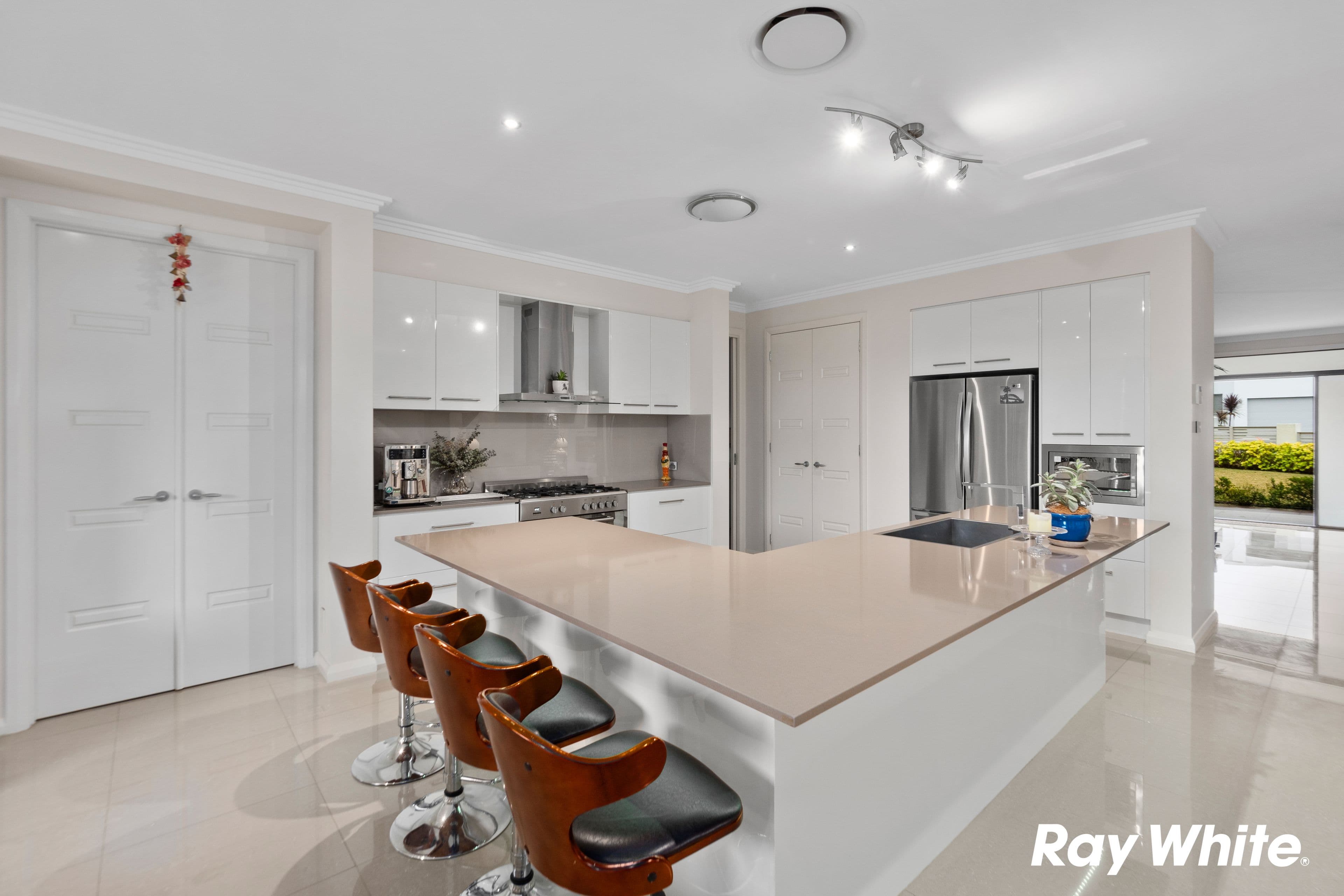 12 Hector Court, Kellyville NSW 2155, Kellyville - Thumbnail 3