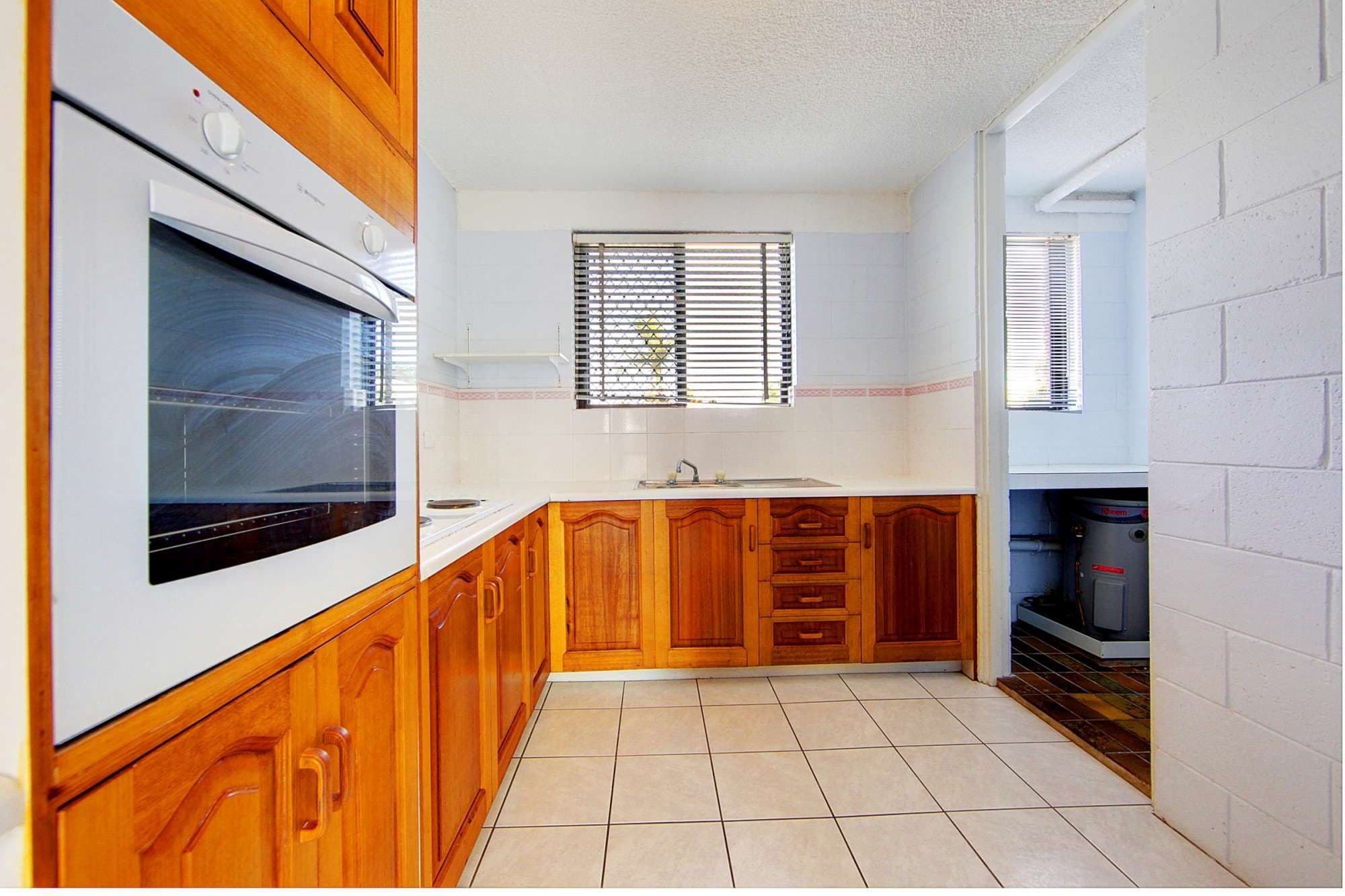 143 Eyre Street, NORTH WARD QLD 4810, North Ward - Thumbnail 3