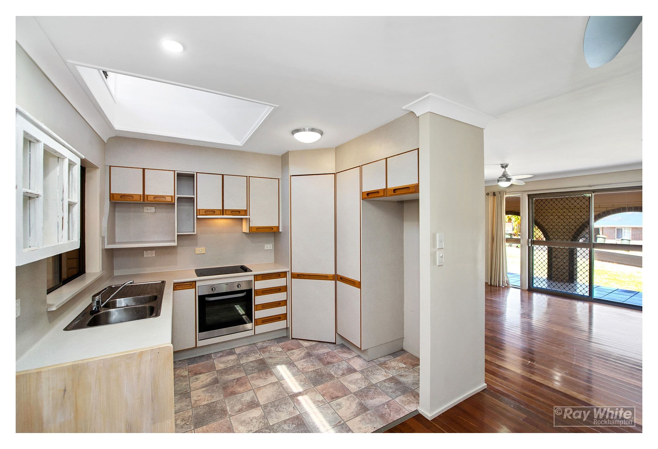 349 Richardson Road, Norman Gardens QLD 4701, Norman Gardens - Thumbnail 6