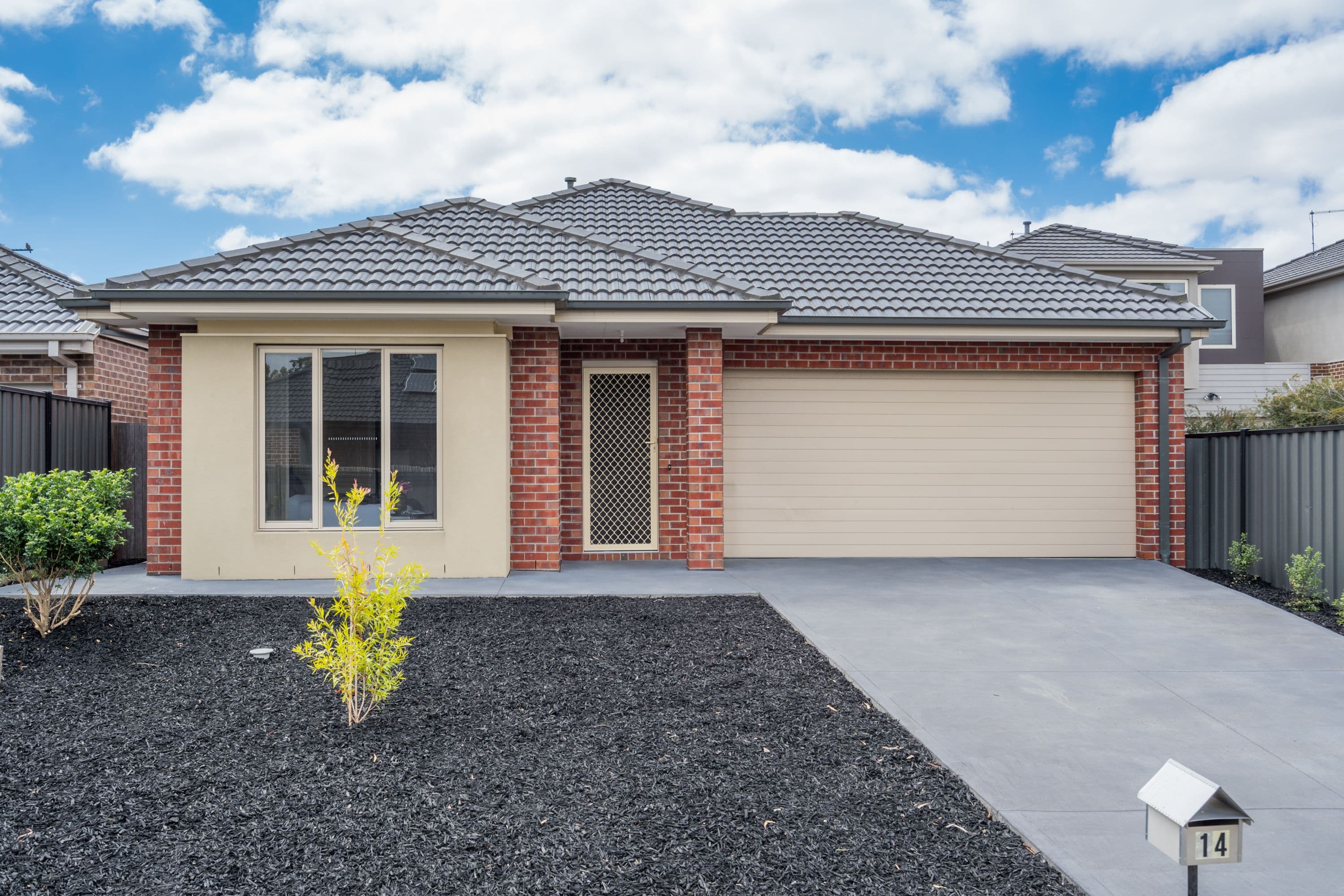 14 Hollows Court, Craigieburn VIC 3064, Craigieburn - Image 1