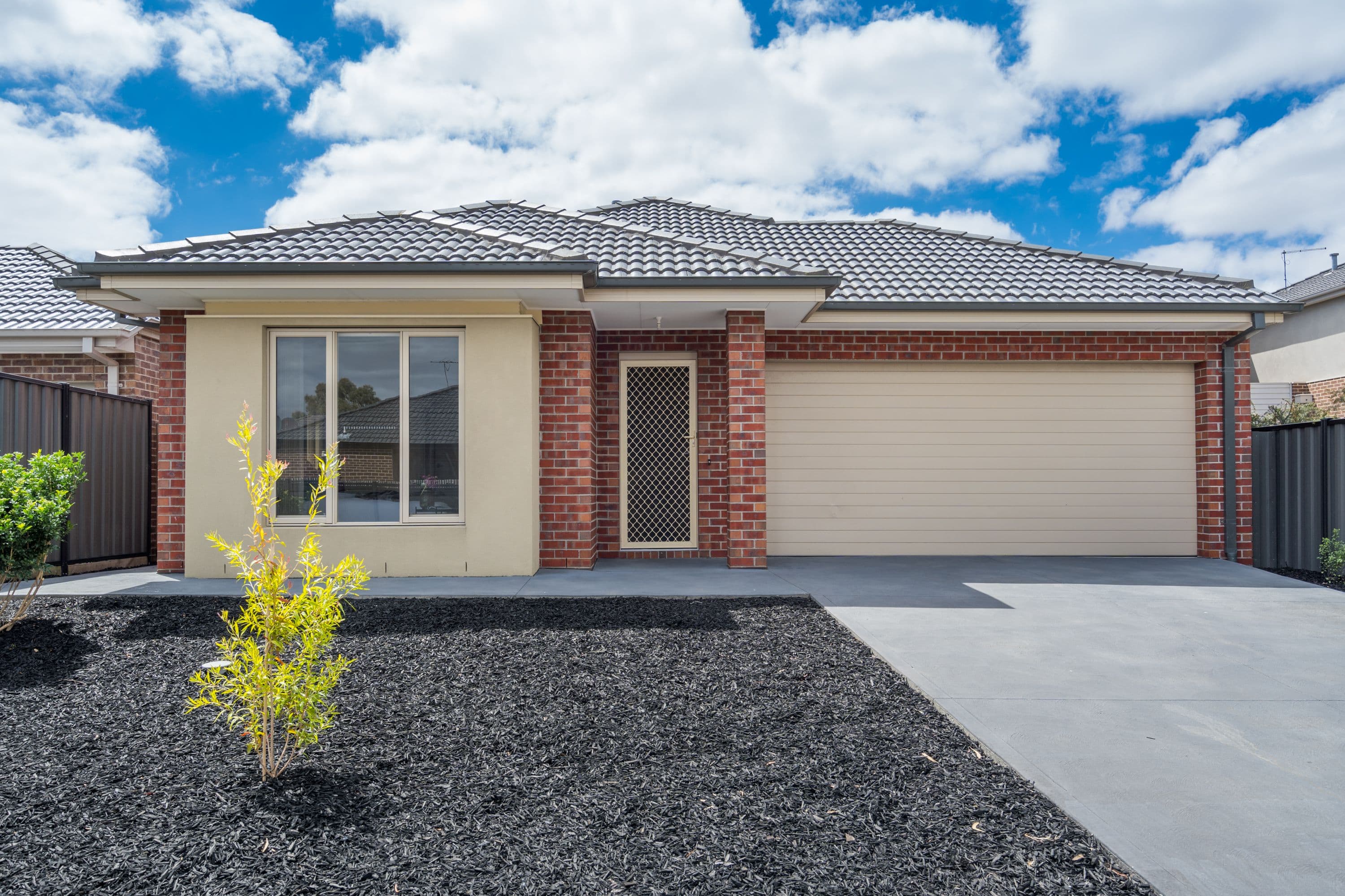 14 Hollows Court, Craigieburn VIC 3064, Craigieburn - Thumbnail 2