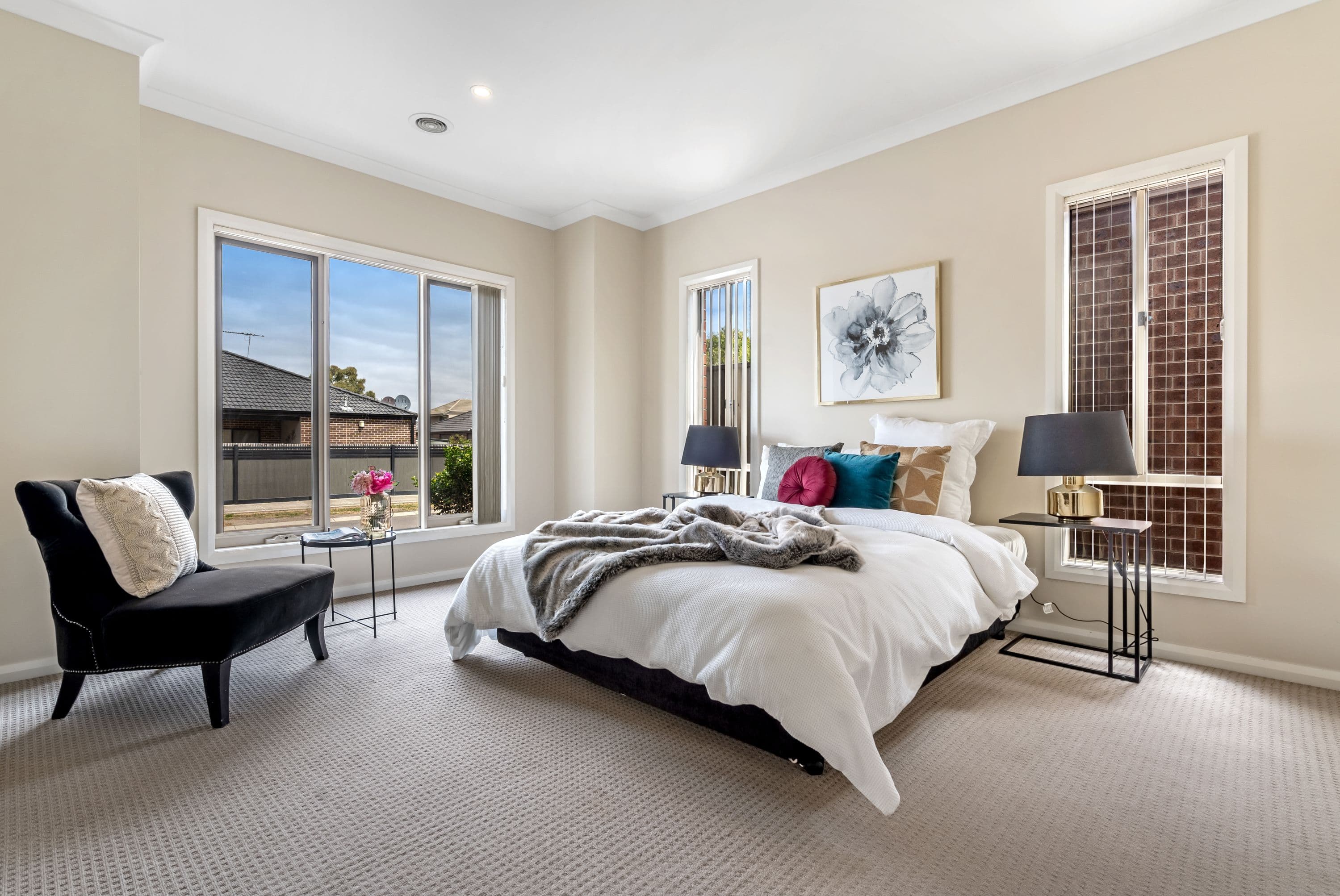 14 Hollows Court, Craigieburn VIC 3064, Craigieburn - Thumbnail 3