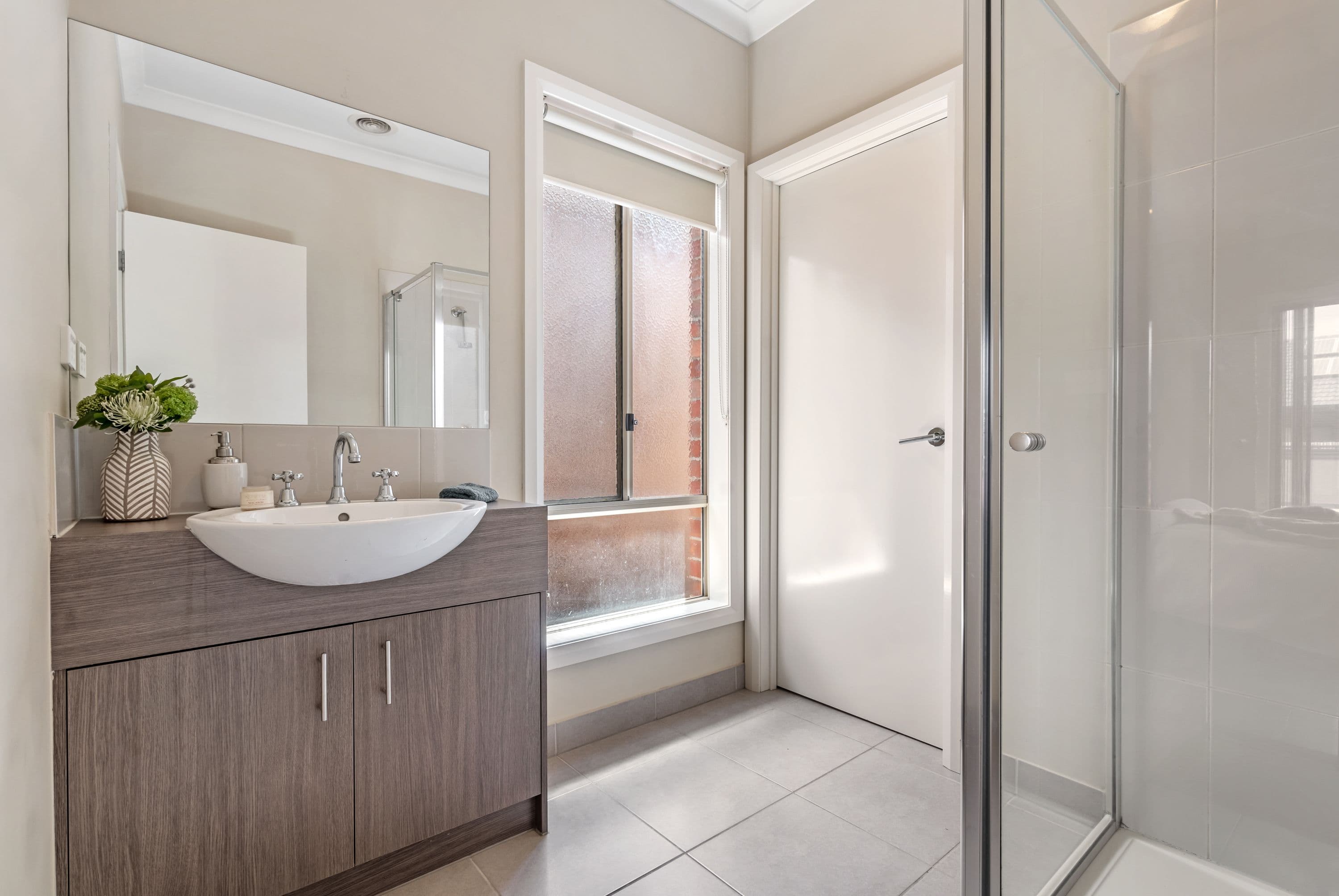14 Hollows Court, Craigieburn VIC 3064, Craigieburn - Thumbnail 4