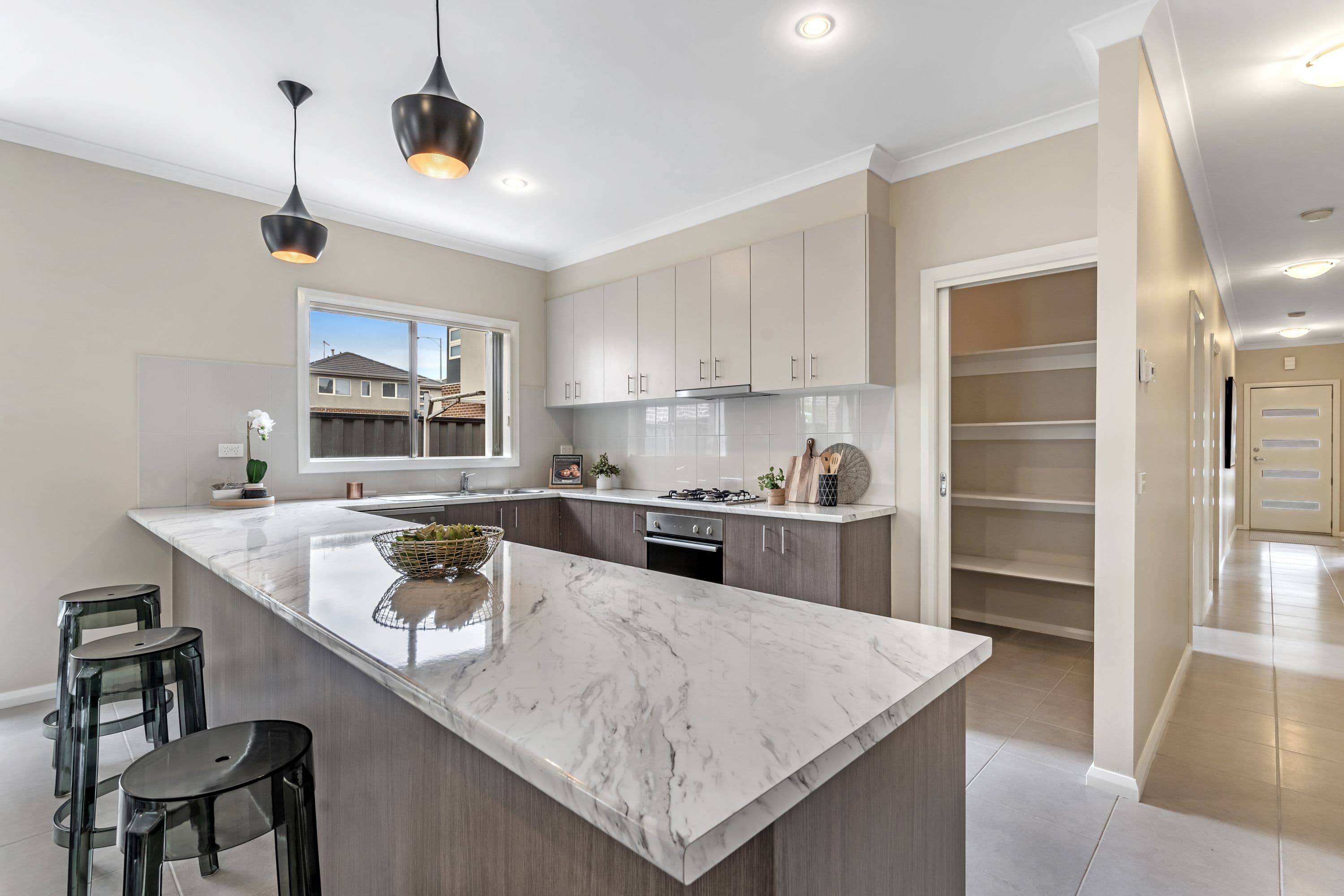 14 Hollows Court, Craigieburn VIC 3064, Craigieburn - Thumbnail 5