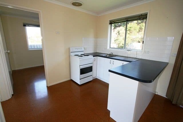 26 Sunderland Bay Road, SUNDERLAND BAY VIC 3922, Sunderland Bay - Thumbnail 4