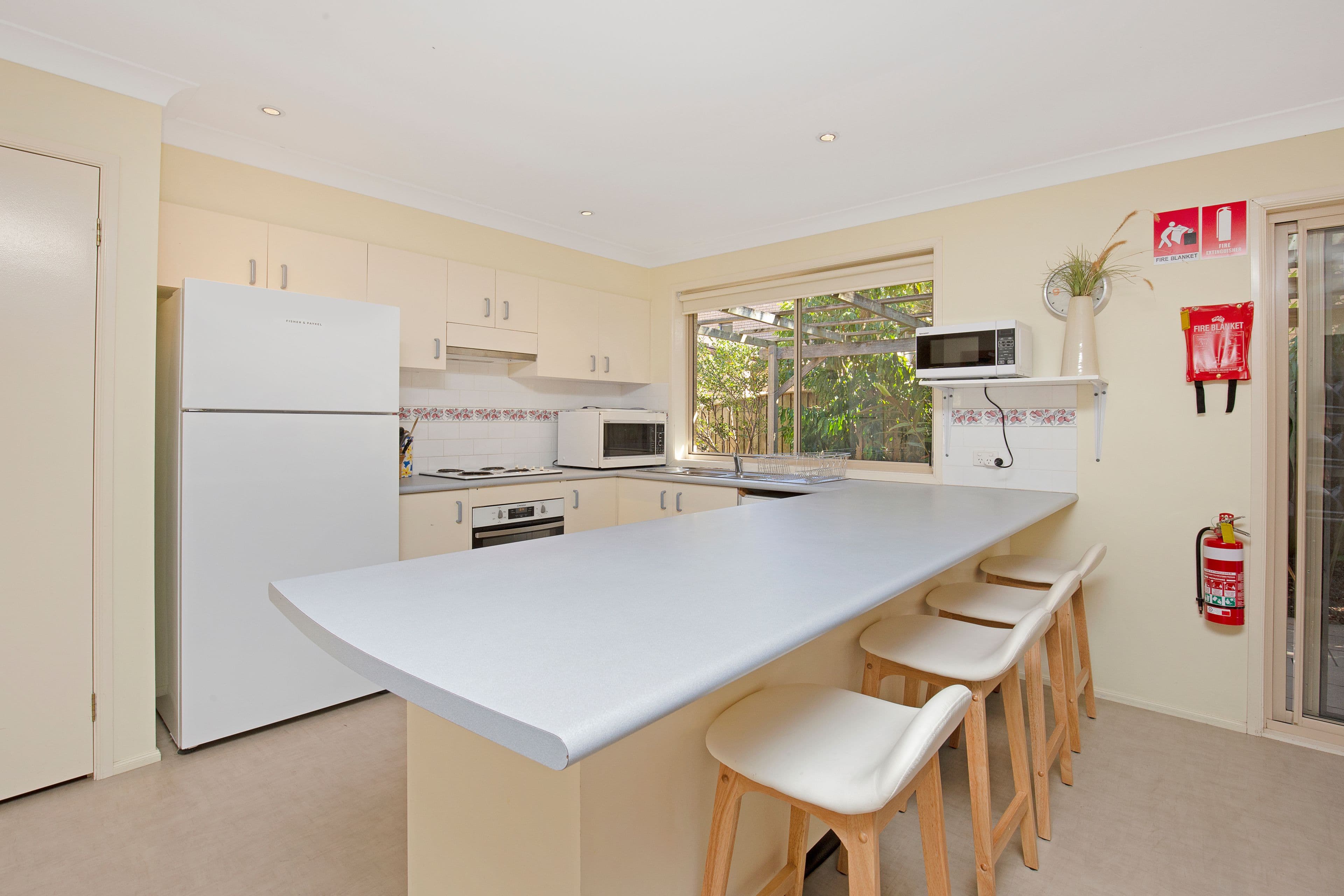 4 Margaret Street, Hawks Nest NSW 2324, Hawks Nest - Thumbnail 3