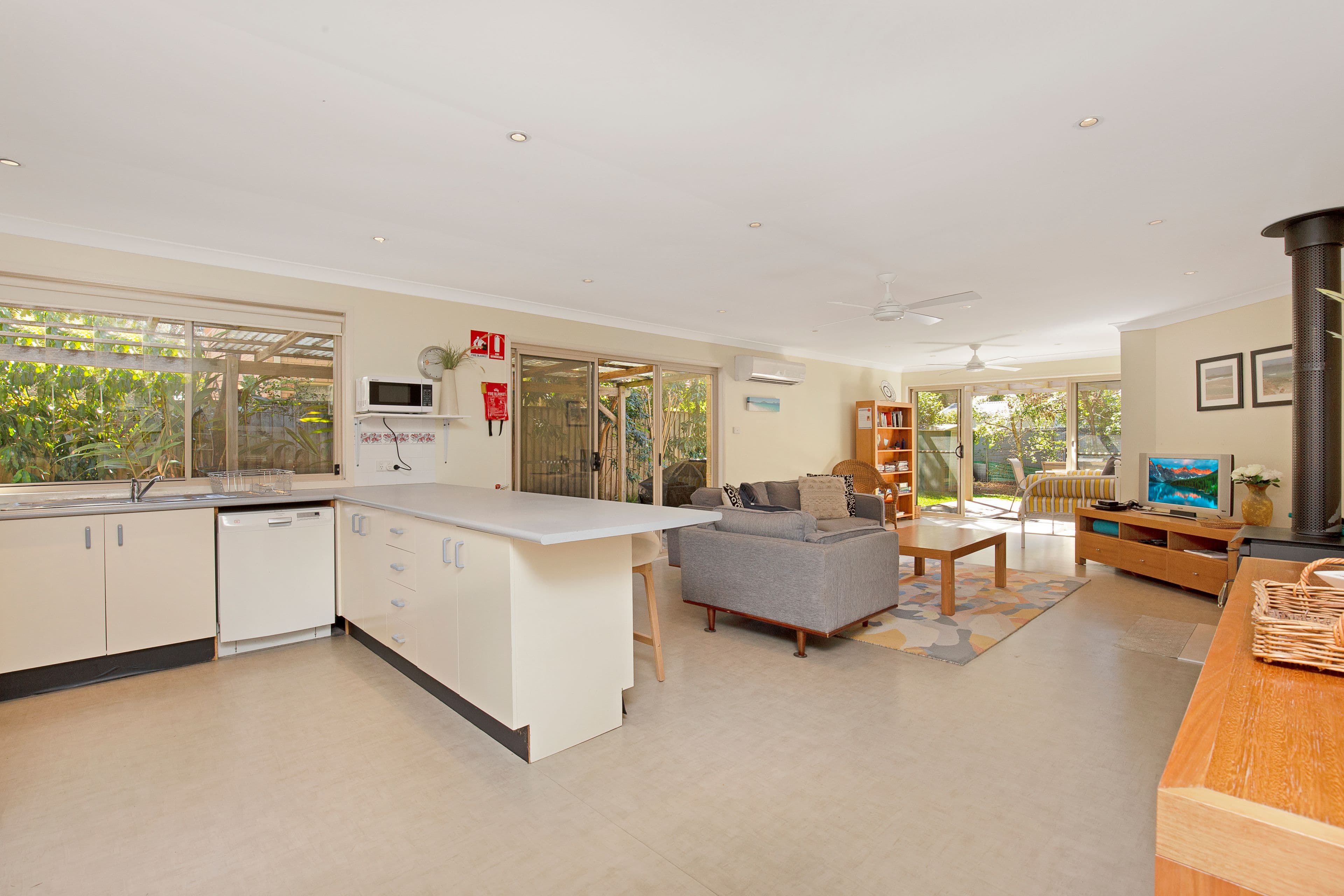 4 Margaret Street, Hawks Nest NSW 2324, Hawks Nest - Thumbnail 4