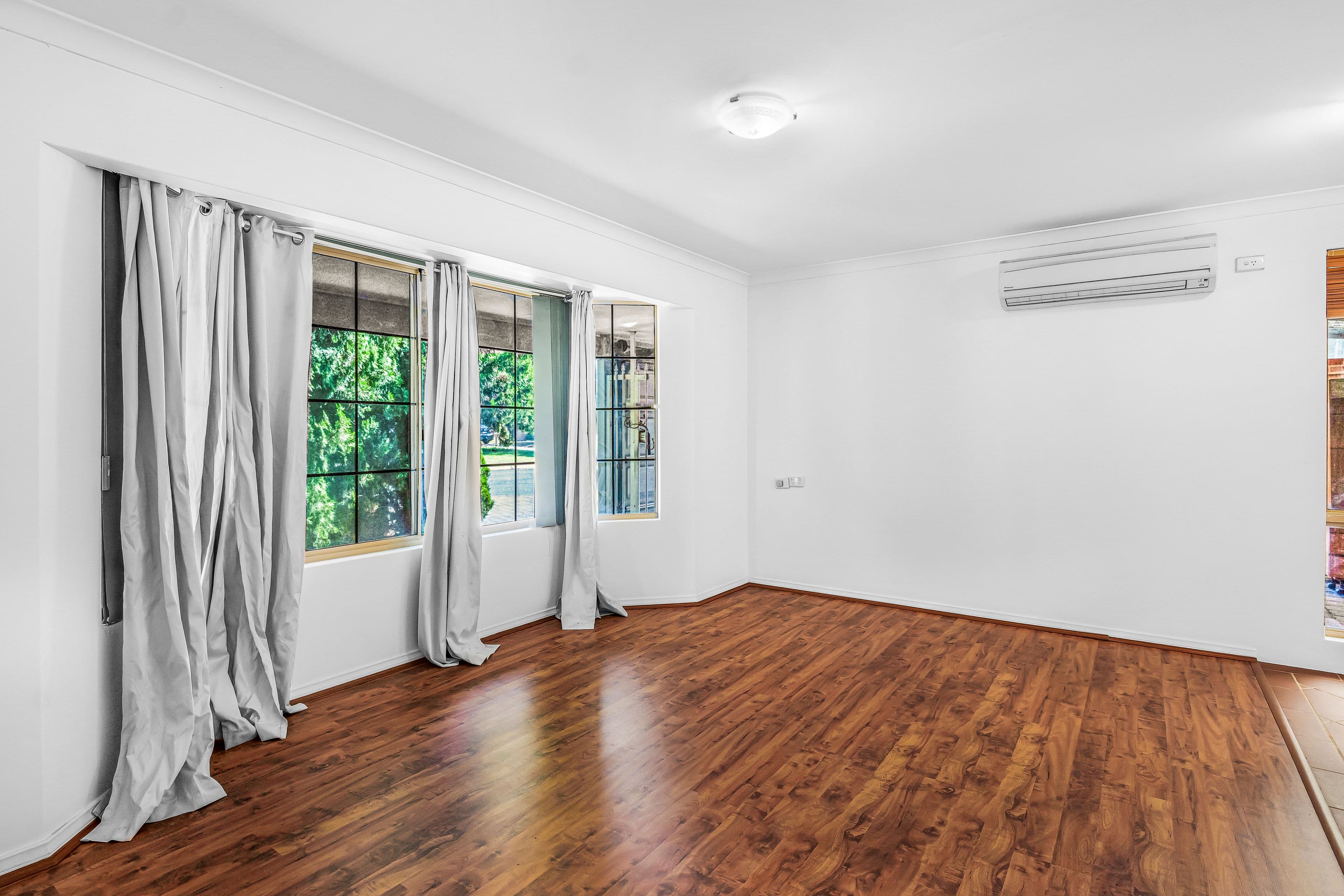 8 Pinewood Place, Beechboro WA 6063, Beechboro - Thumbnail 7
