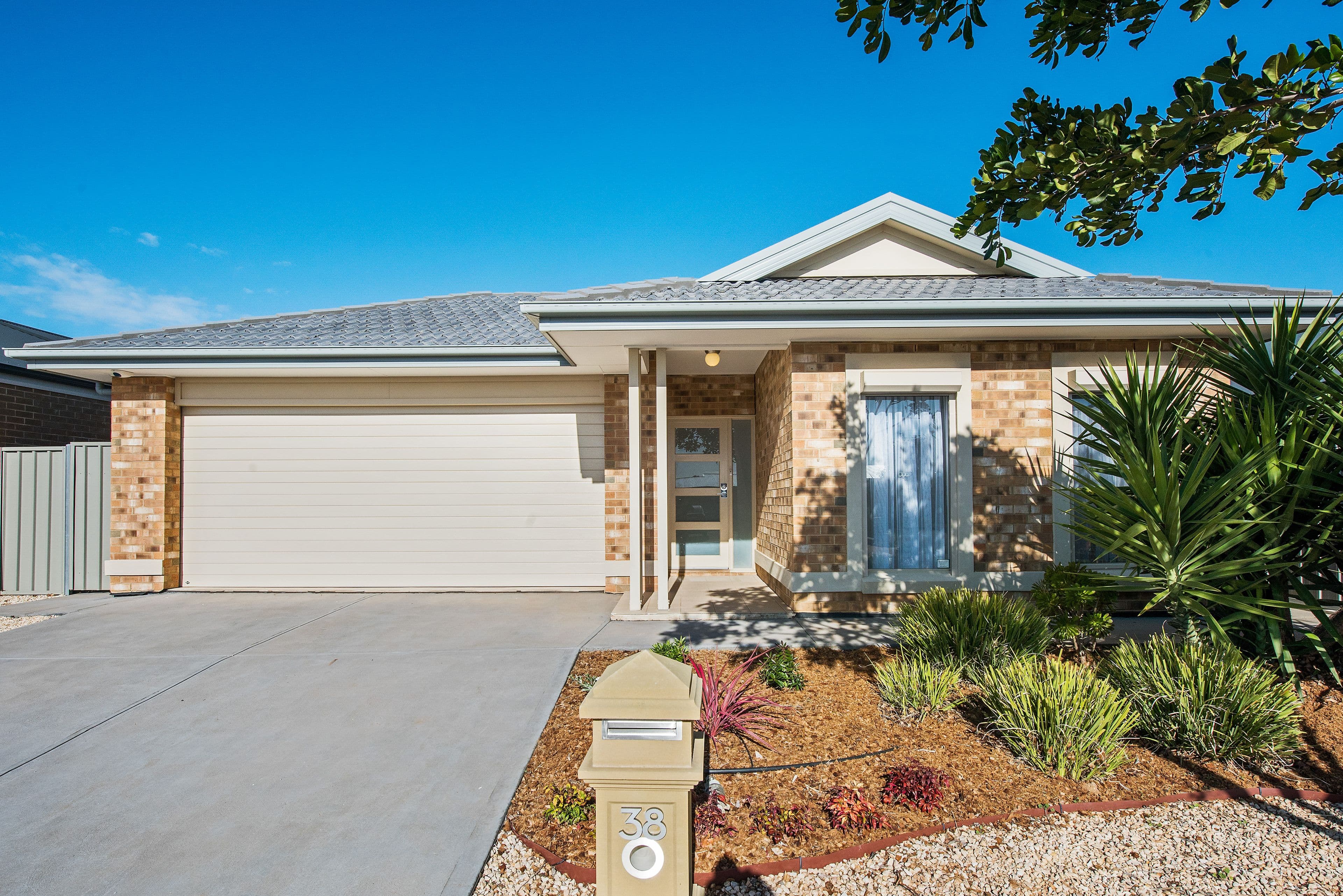 38 Isaacs Way, Evanston South SA 5116, Evanston South - Image 1
