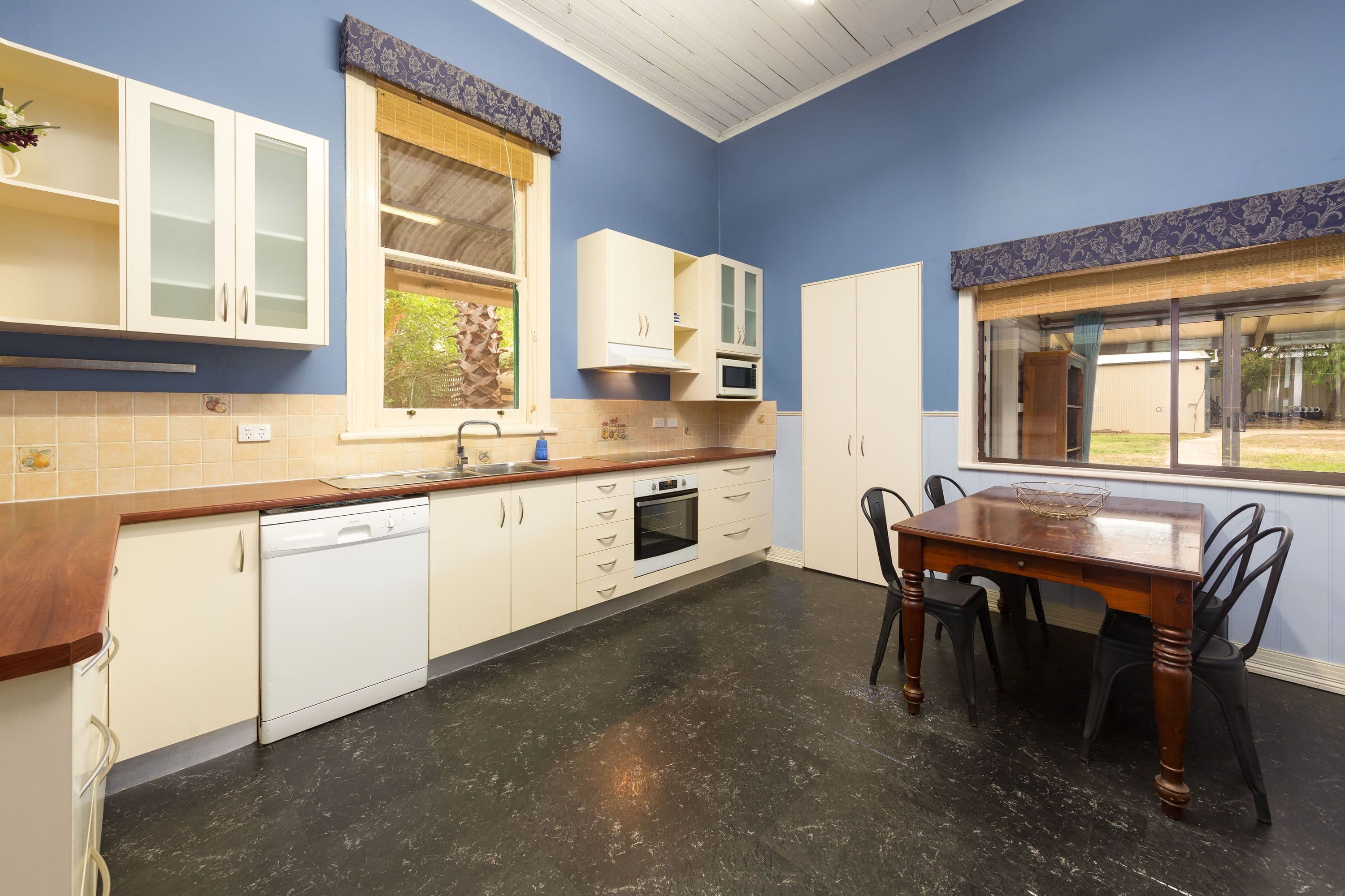 27 Bow Street, Corowa NSW 2646, Corowa - Thumbnail 8
