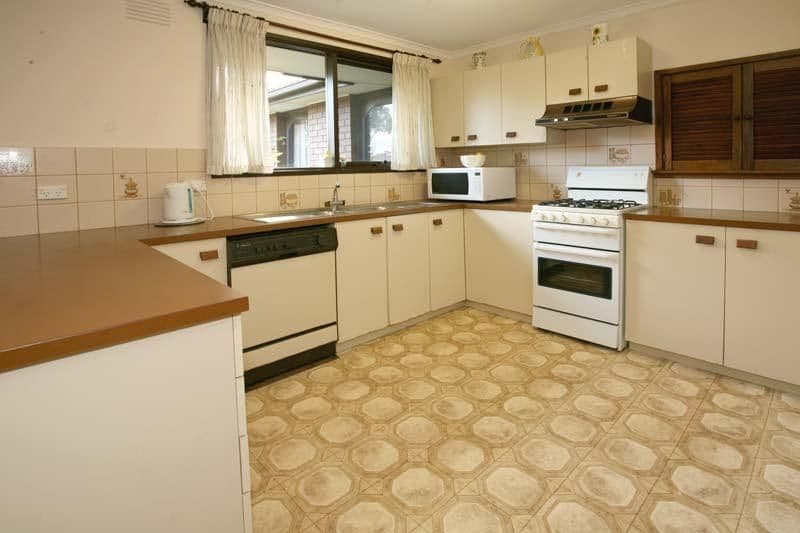 136 Jacksons Road, MULGRAVE VIC 3170, Mulgrave - Thumbnail 2