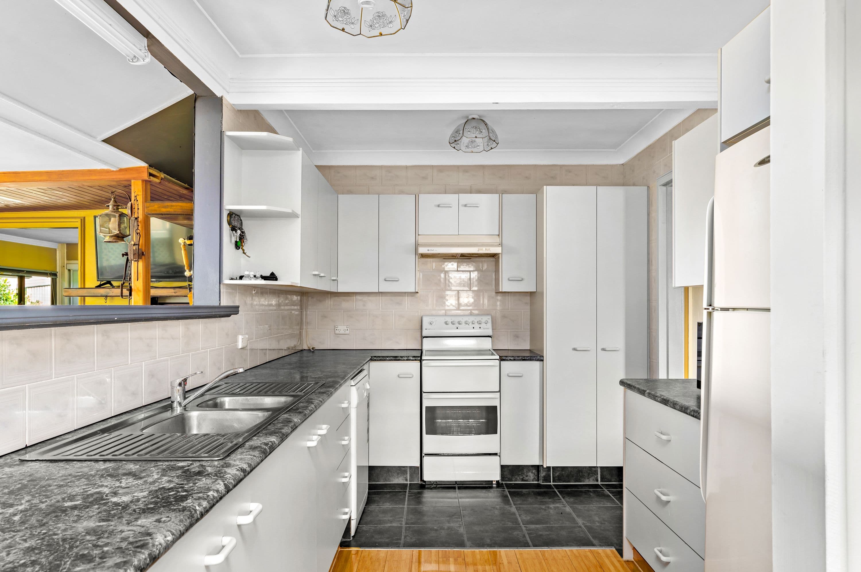 1 Wentworth Avenue, Singleton NSW 2330, Singleton Heights - Thumbnail 2