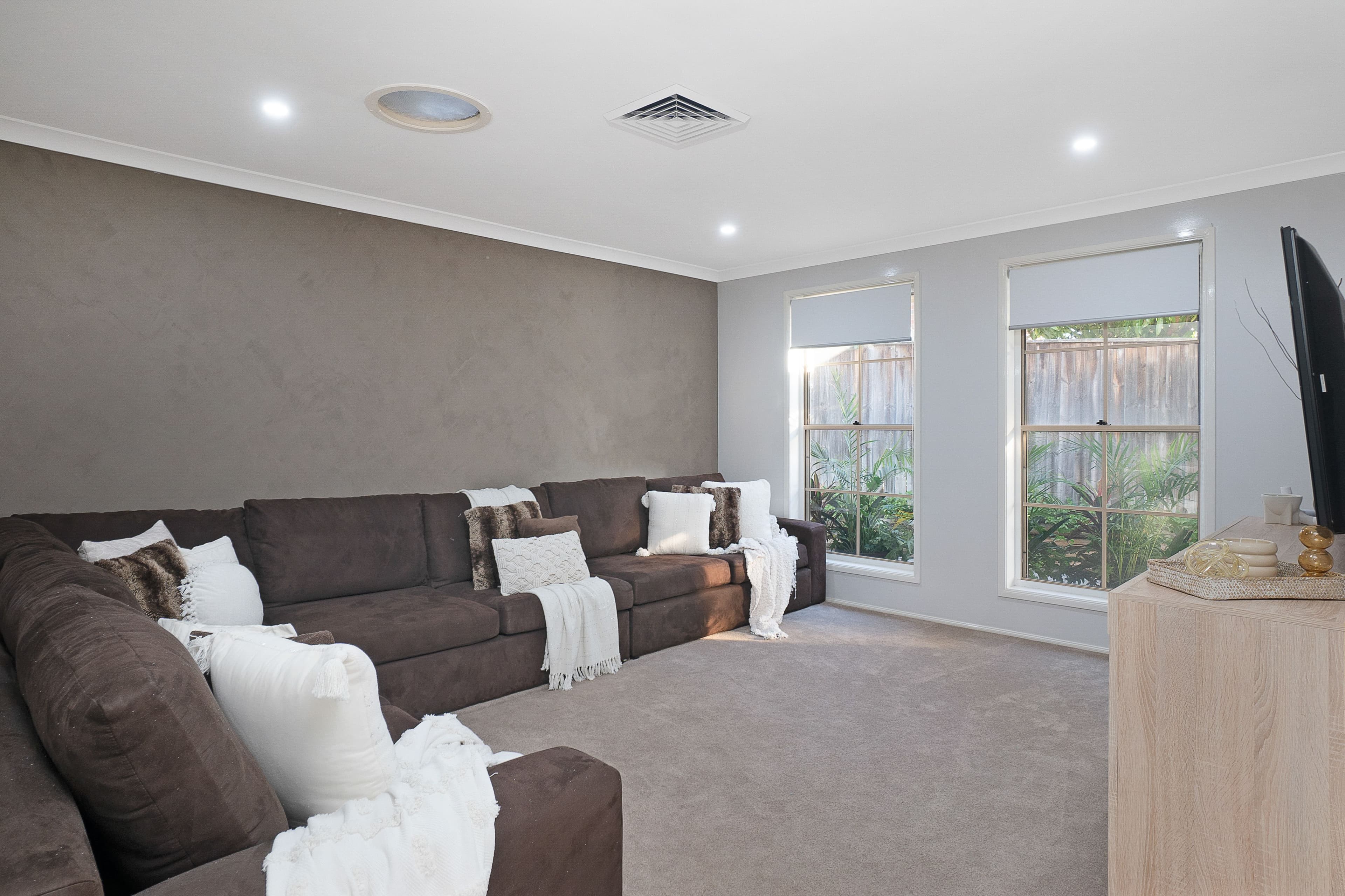 4 Yellowgum Grove, Glenwood NSW 2768, Glenwood - Thumbnail 3