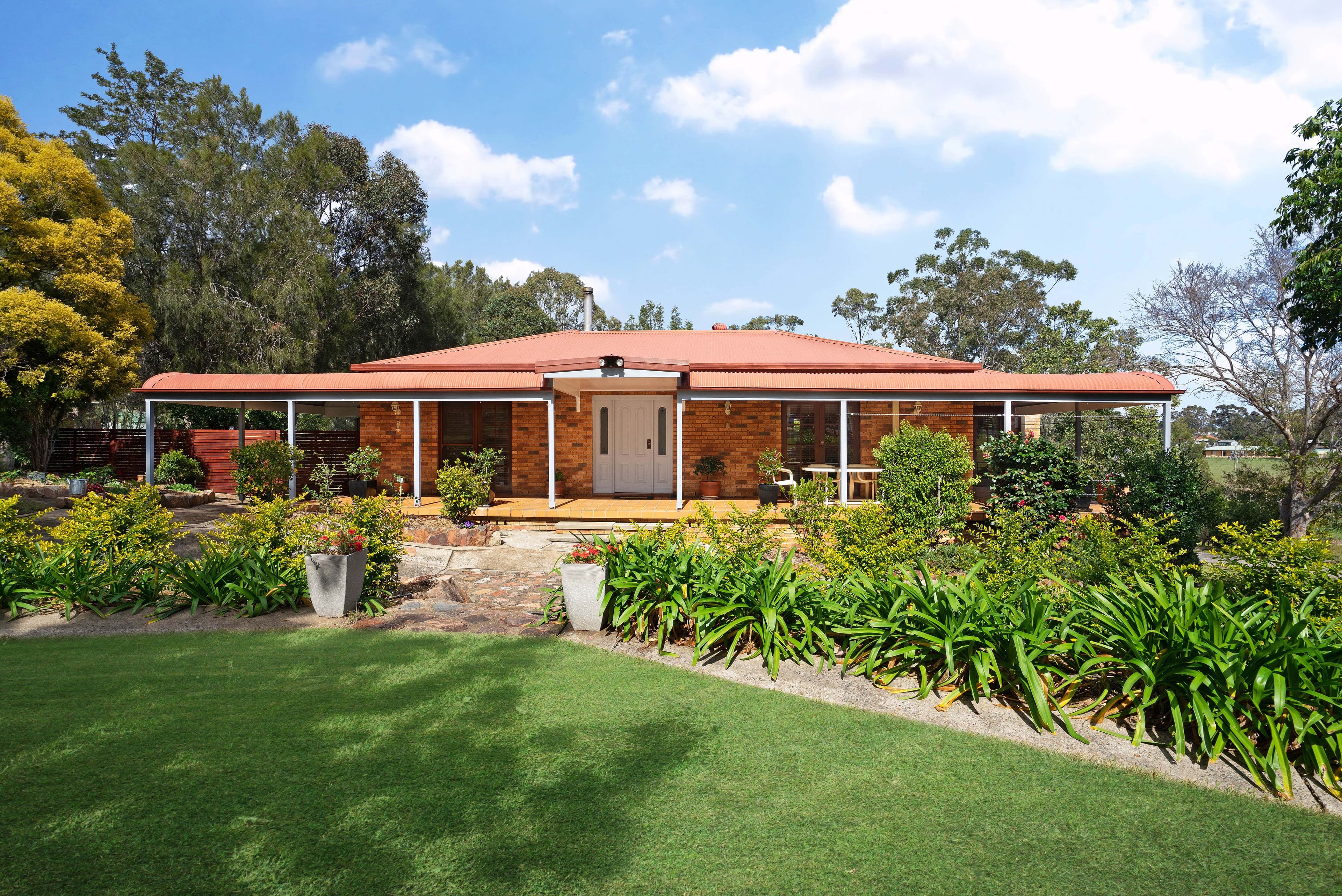 9 Largs Avenue, Largs - Thumbnail 2