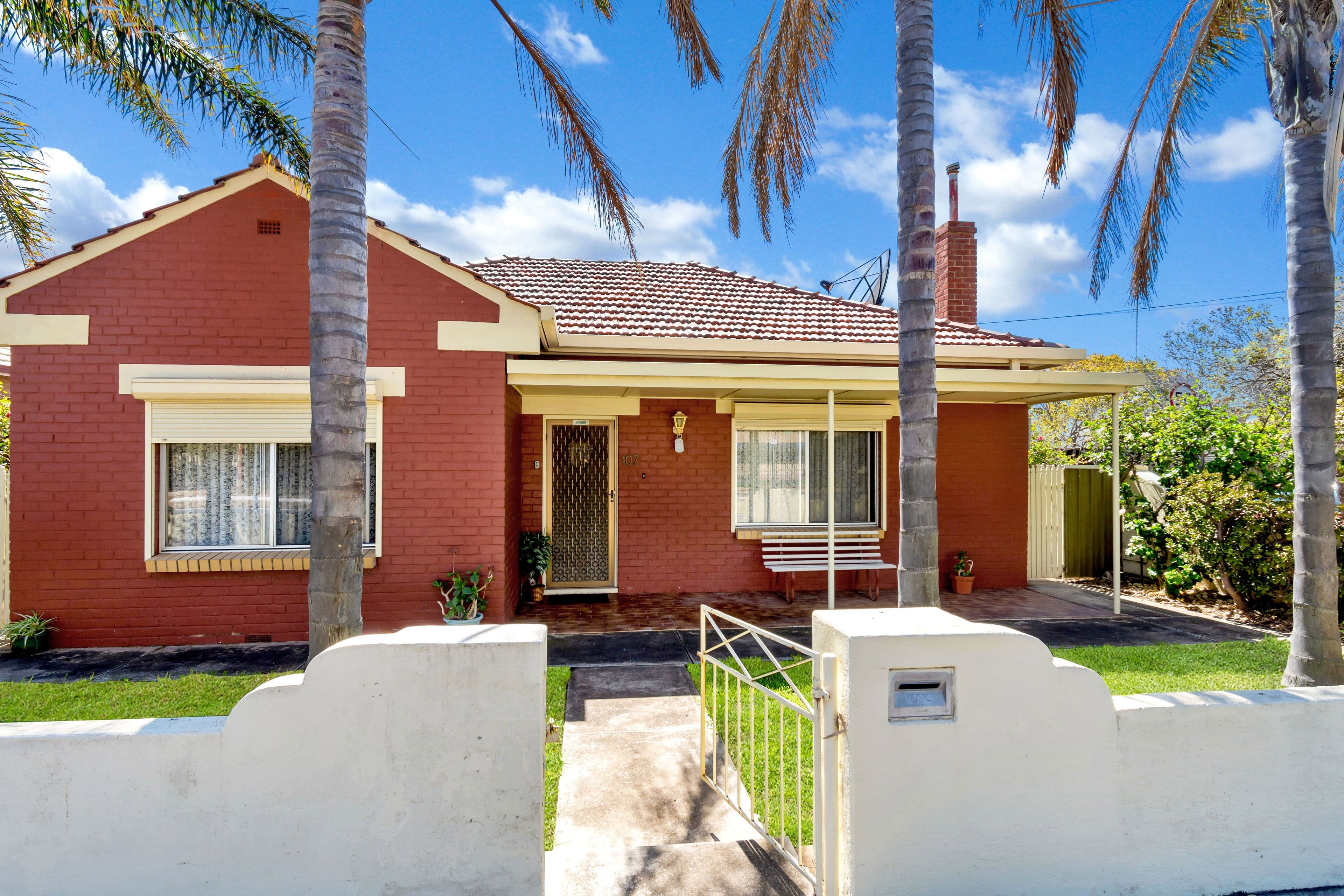 107 Hart Street, Semaphore SA 5019, Semaphore - Image 1