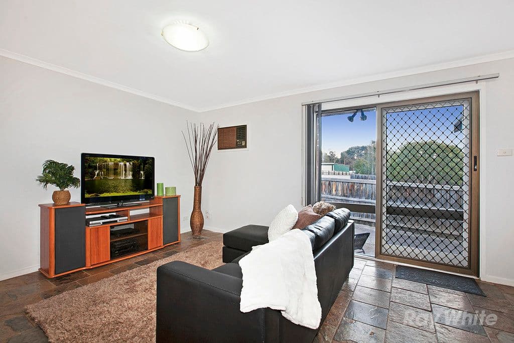 24 Freshfield Avenue, Wantirna VIC 3152, Wantirna - Thumbnail 4