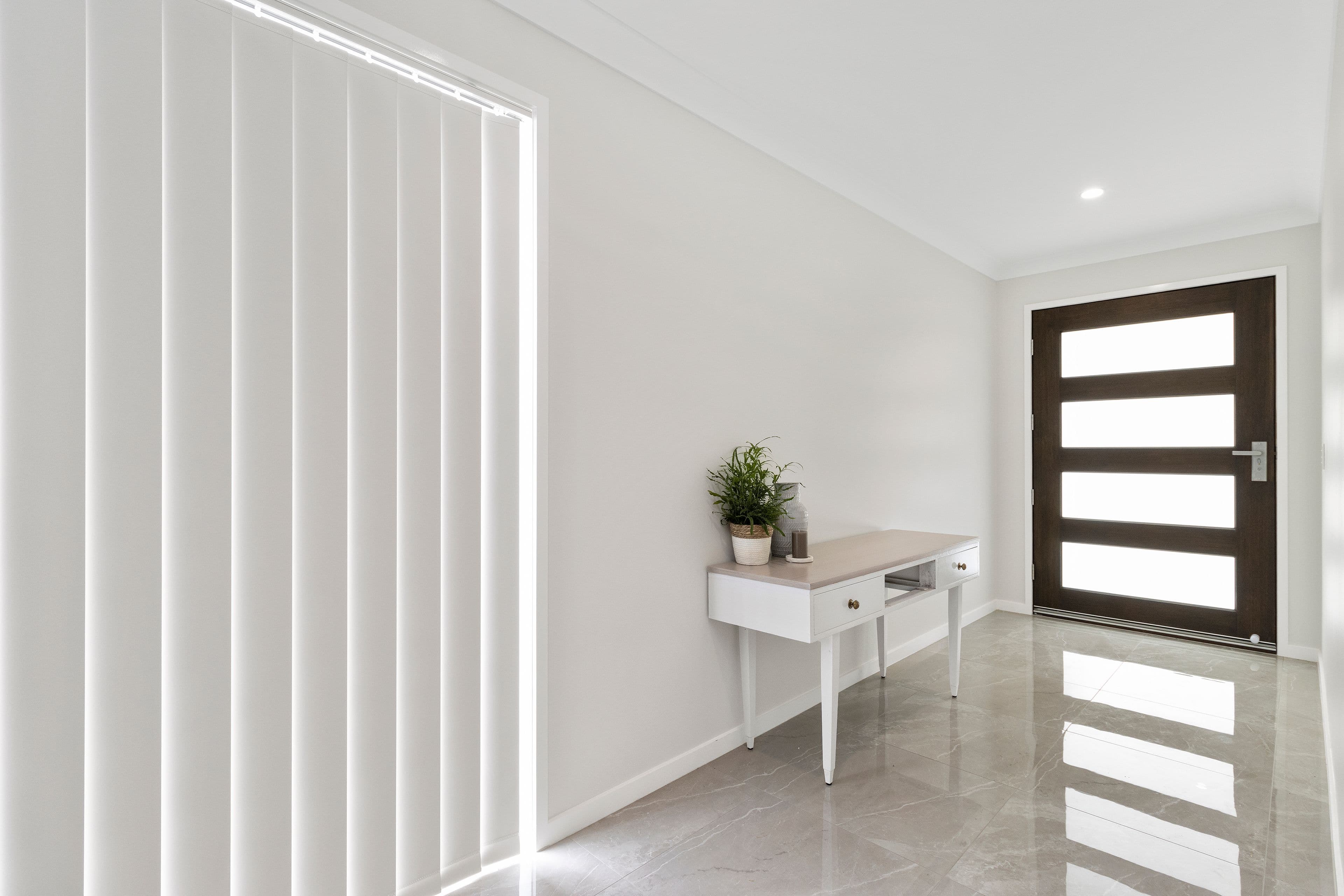69 Meadow Circuit, Helensvale QLD 4212, Helensvale - Thumbnail 2