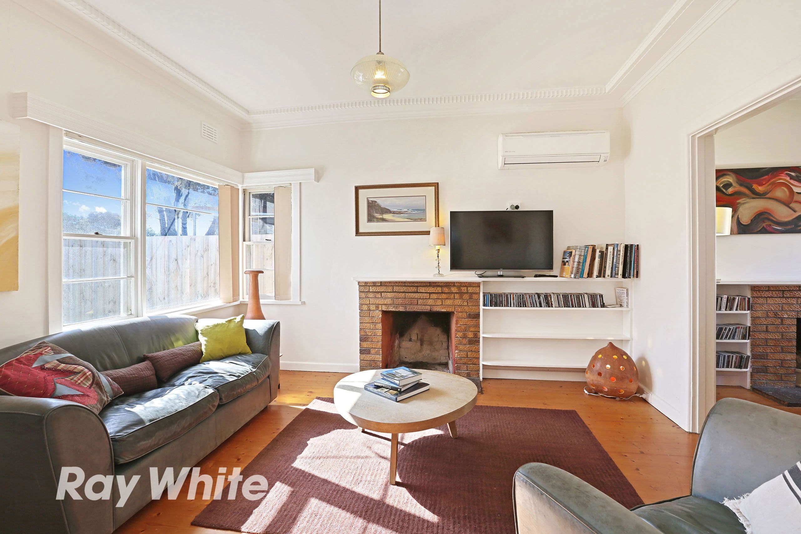 18A Pine Avenue, North Shore VIC 3214, North Shore - Thumbnail 3