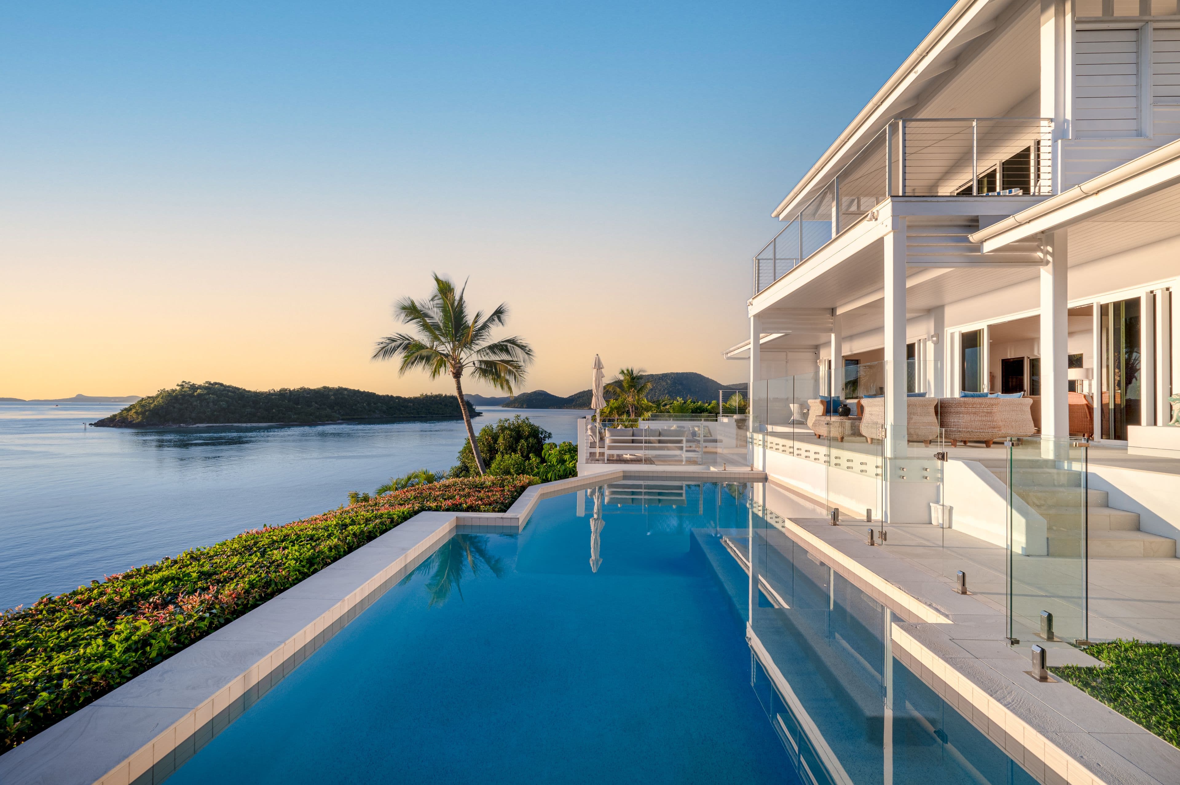 17 Warrain Street, Shute Harbour QLD 4802, Shute Harbour - Thumbnail 2
