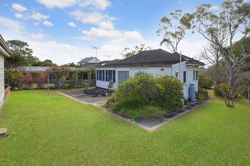 2 Dunoon Street (79 Barnetts Rd), BEROWRA HEIGHTS NSW 2082, Berowra Heights - Thumbnail 2