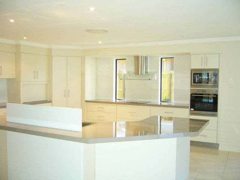 15 River Rose Drive, NORMAN GARDENS QLD 4701, Norman Gardens - Thumbnail 2