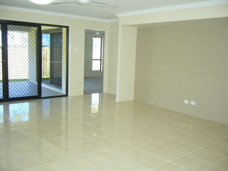 15 River Rose Drive, NORMAN GARDENS QLD 4701, Norman Gardens - Thumbnail 3