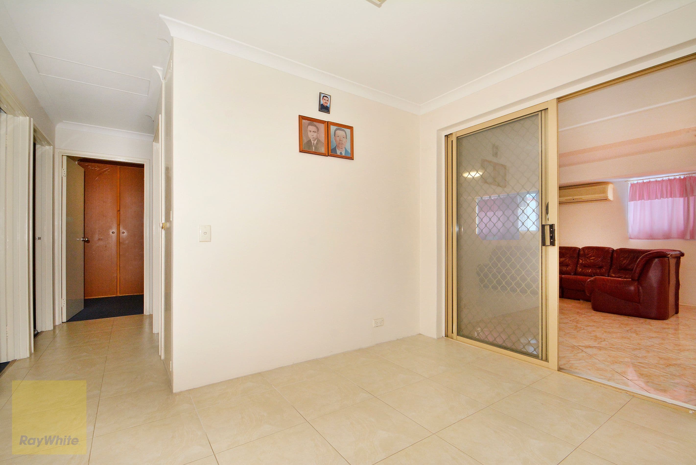 14 Lambourne Retreat, Mirrabooka WA 6061, Mirrabooka - Thumbnail 6