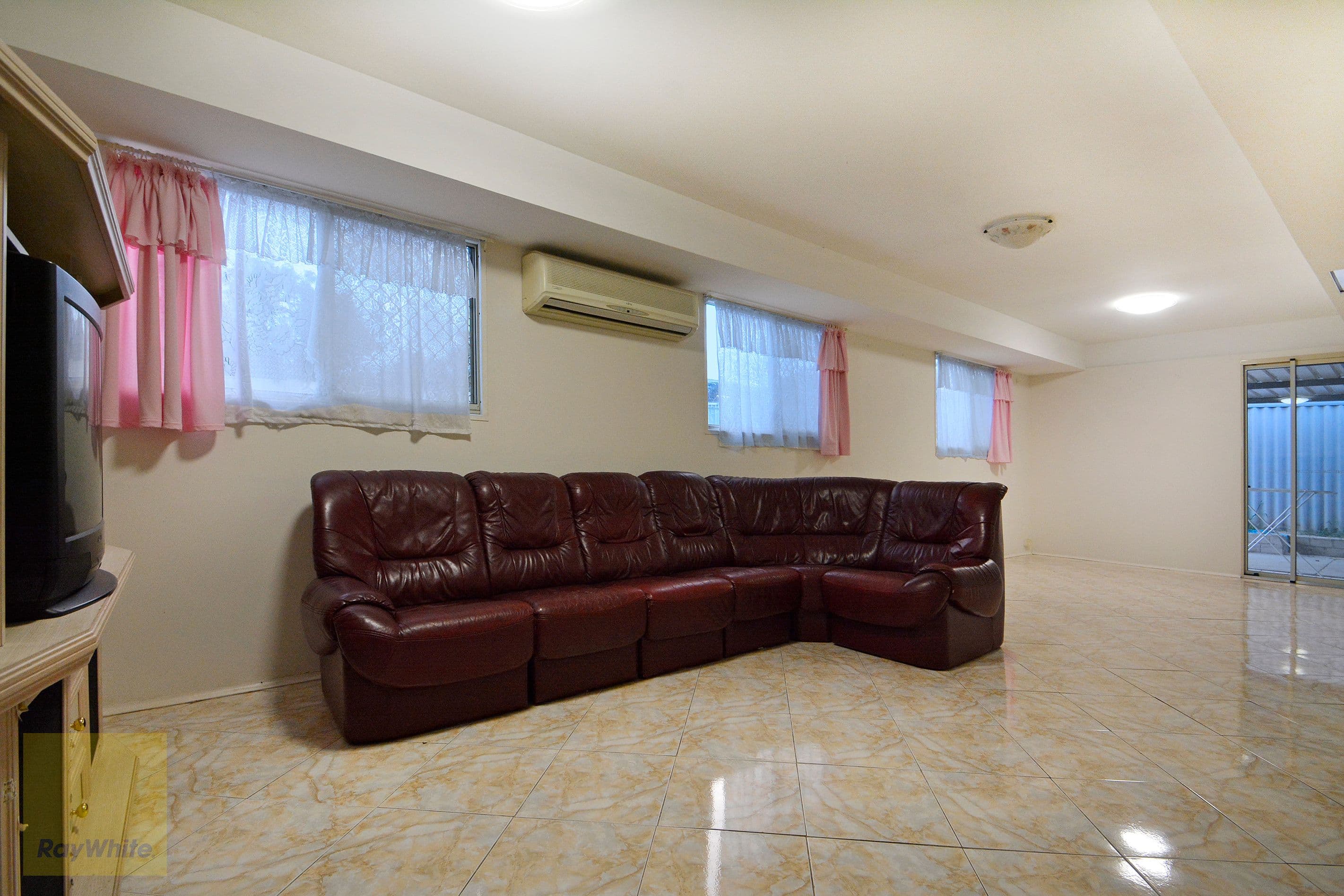 14 Lambourne Retreat, Mirrabooka WA 6061, Mirrabooka - Thumbnail 8