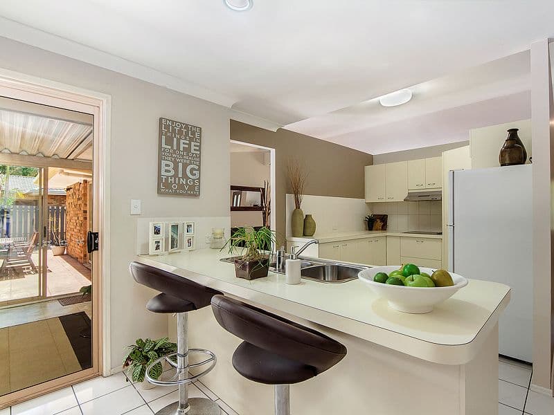 12 Maidstone Place, ROBINA QLD 4226, Robina - Thumbnail 4