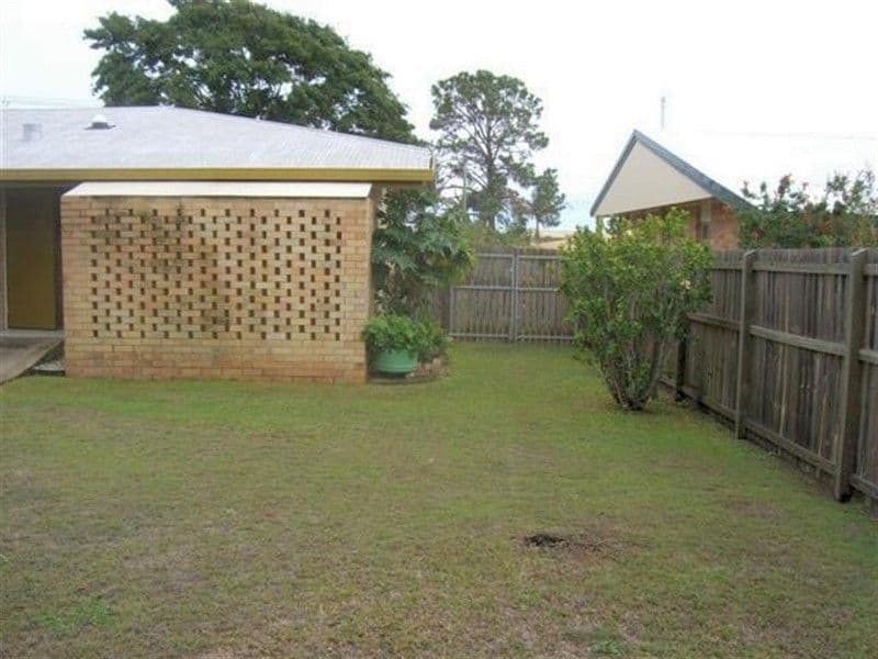 24 Dover Street, PIALBA QLD 4655, Pialba - Thumbnail 4