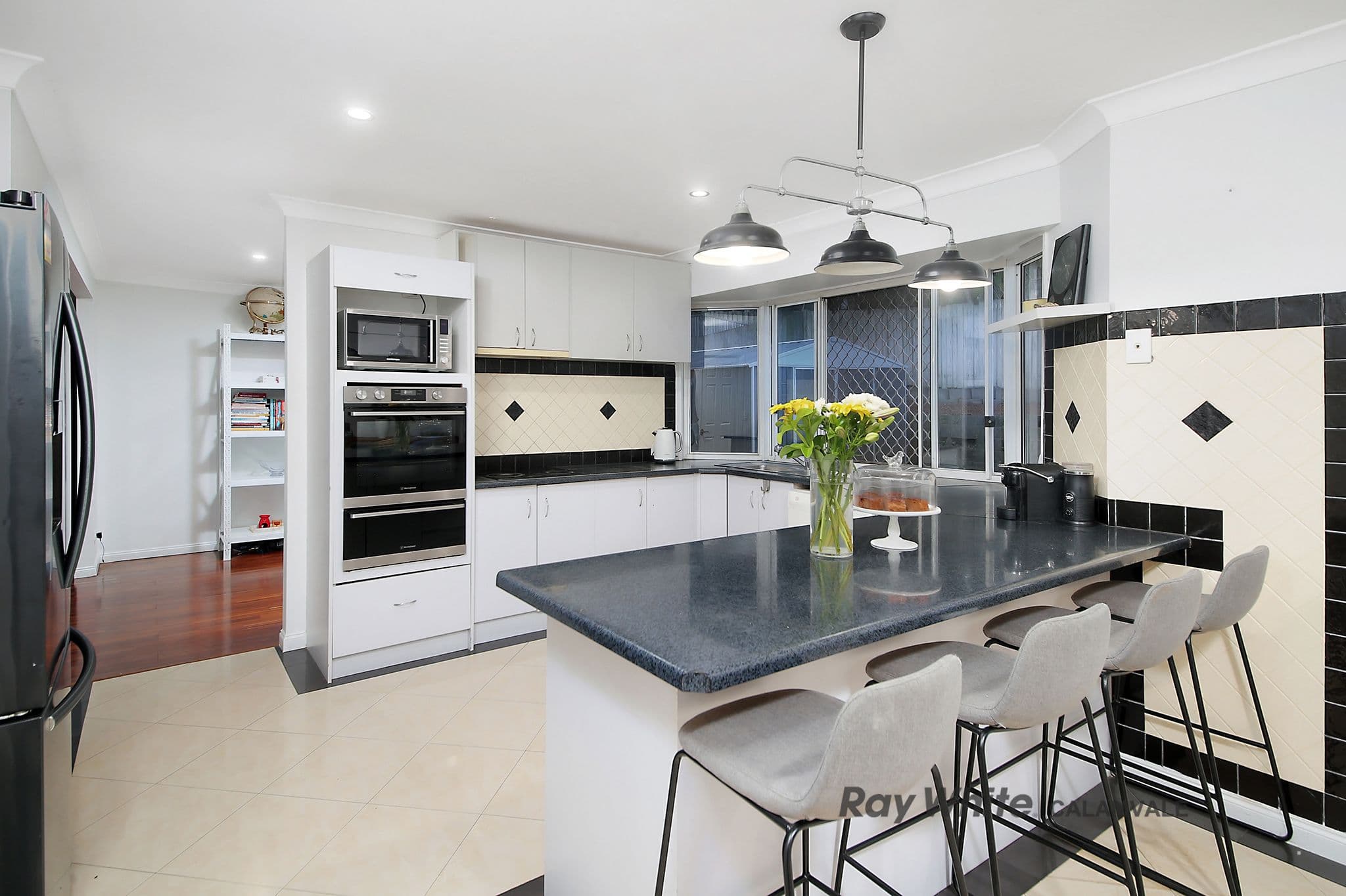 12 Fernwyn Street, Calamvale QLD 4116, Calamvale - Thumbnail 7