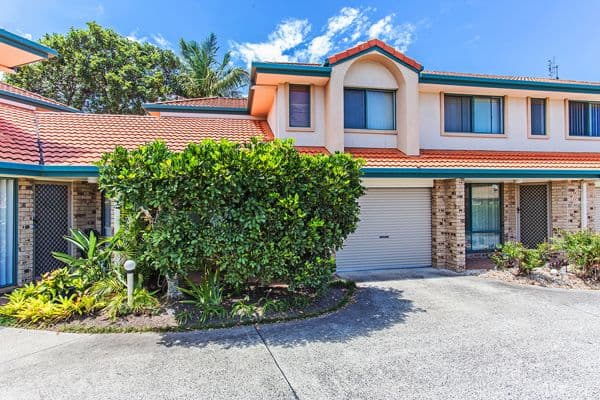 92 Greenway Drive, Banora Point NSW 2486, Banora Point - Image 1