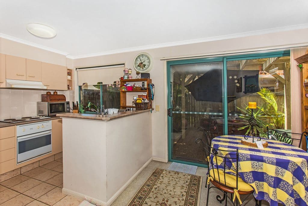 92 Greenway Drive, Banora Point NSW 2486, Banora Point - Thumbnail 2