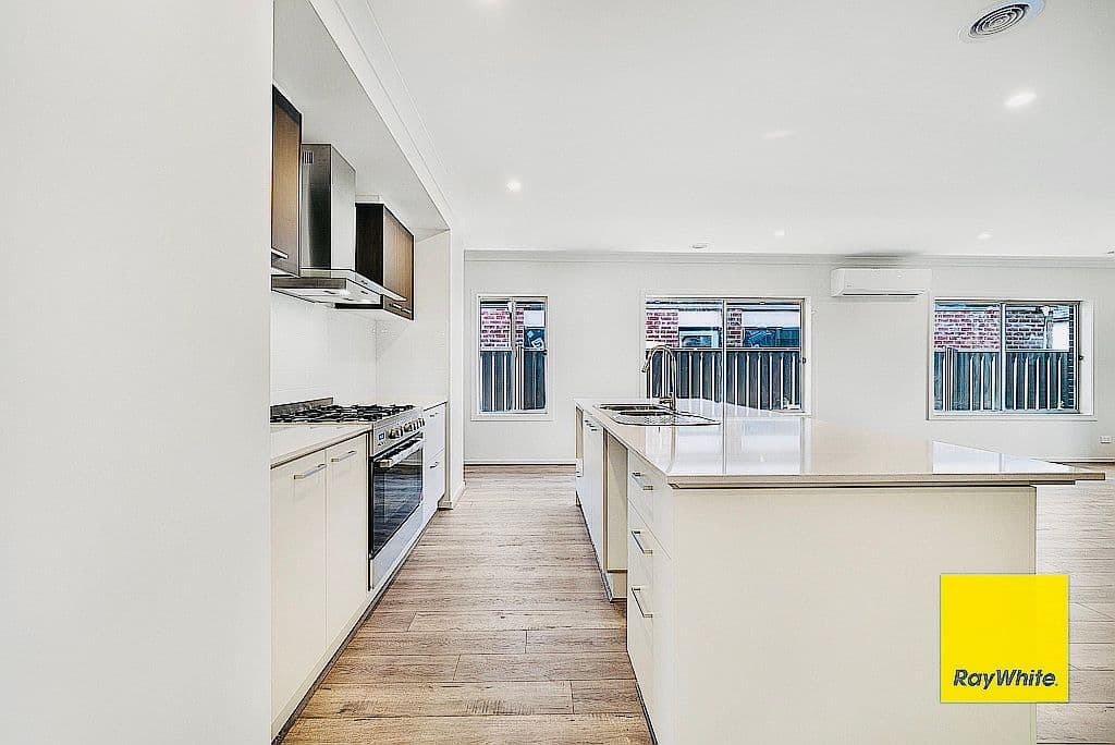 82 Jagged Circuit, Tarneit VIC 3029, Tarneit - Thumbnail 3