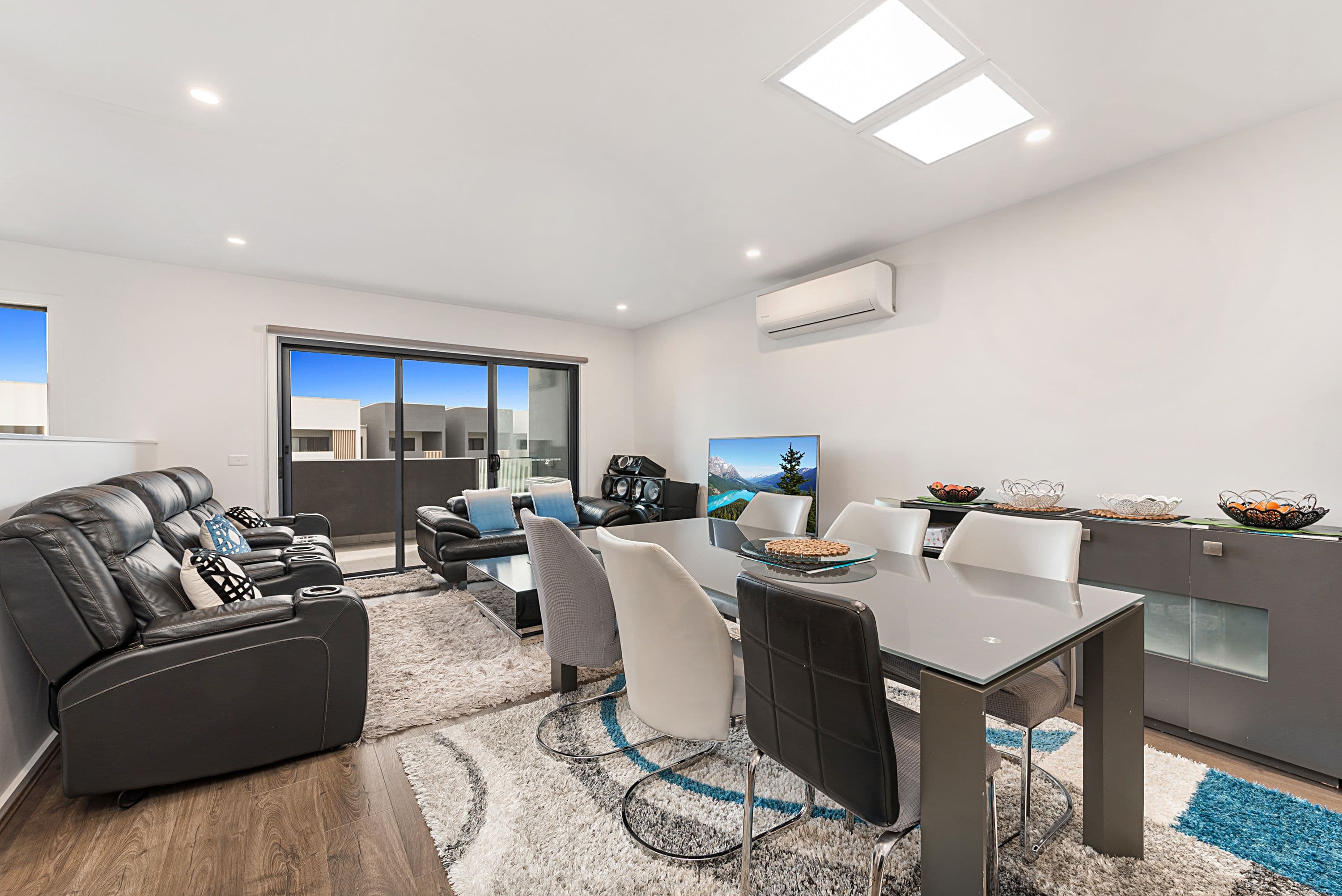 15 Barak Way, Rowville VIC 3178, Rowville - Thumbnail 2