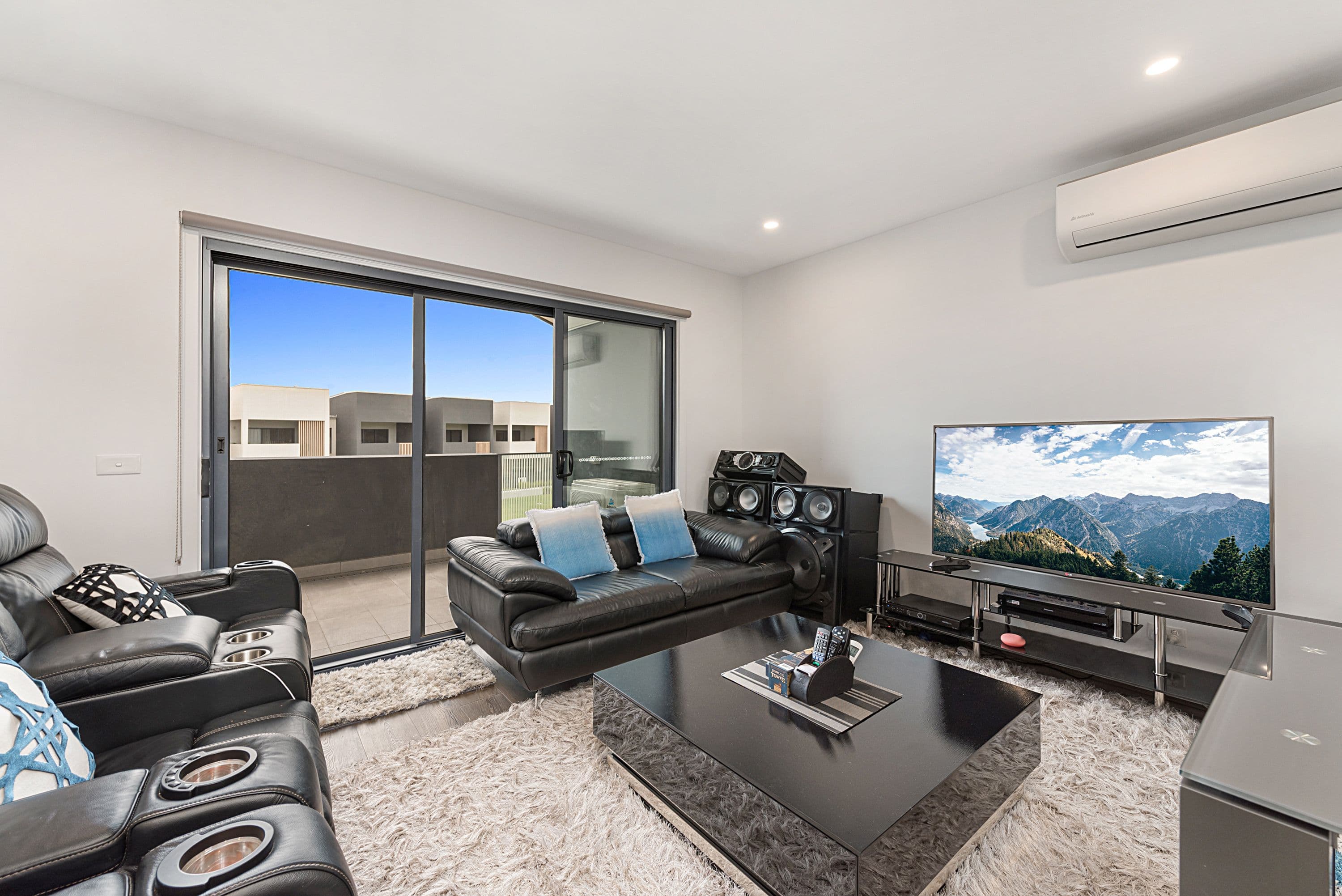 15 Barak Way, Rowville VIC 3178, Rowville - Thumbnail 3