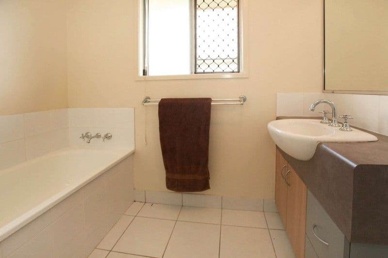 6 Drummond Court, KIRWAN QLD 4817, Kirwan - Thumbnail 3