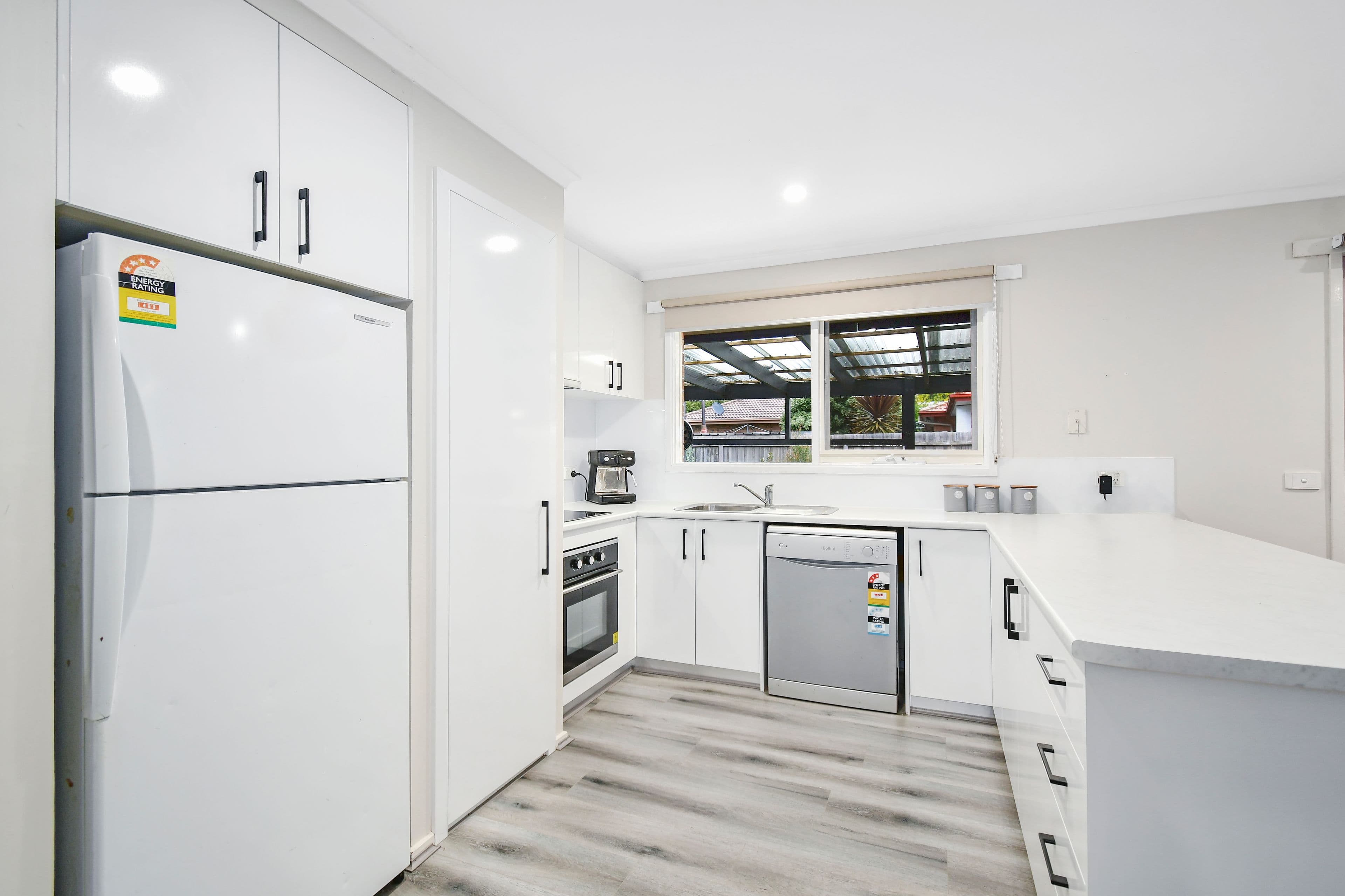 1 Kylie Court, Pakenham VIC 3810, Pakenham - Thumbnail 5