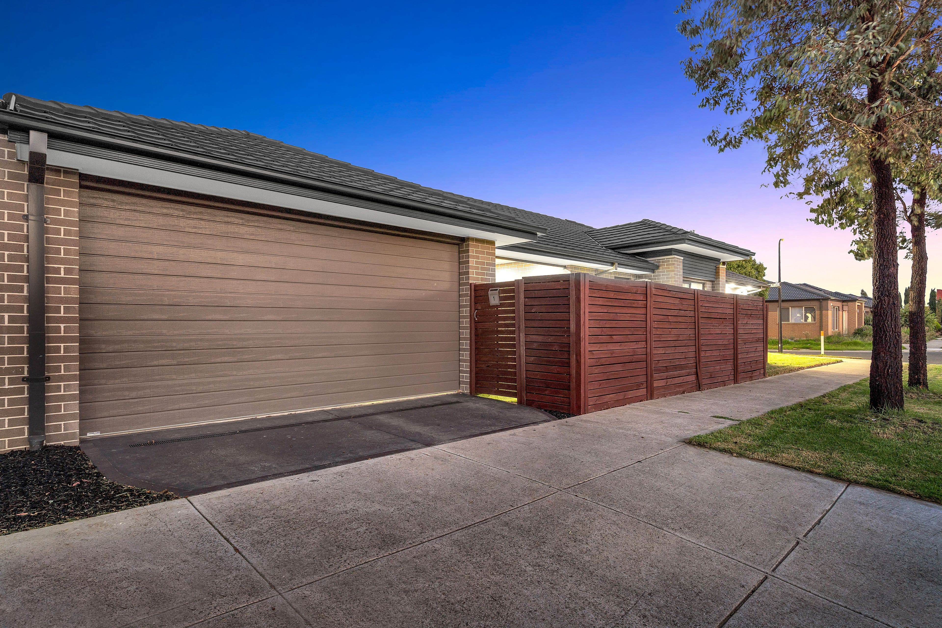 1 Lemon Myrtle Way, Craigieburn VIC 3064, Craigieburn - Thumbnail 3
