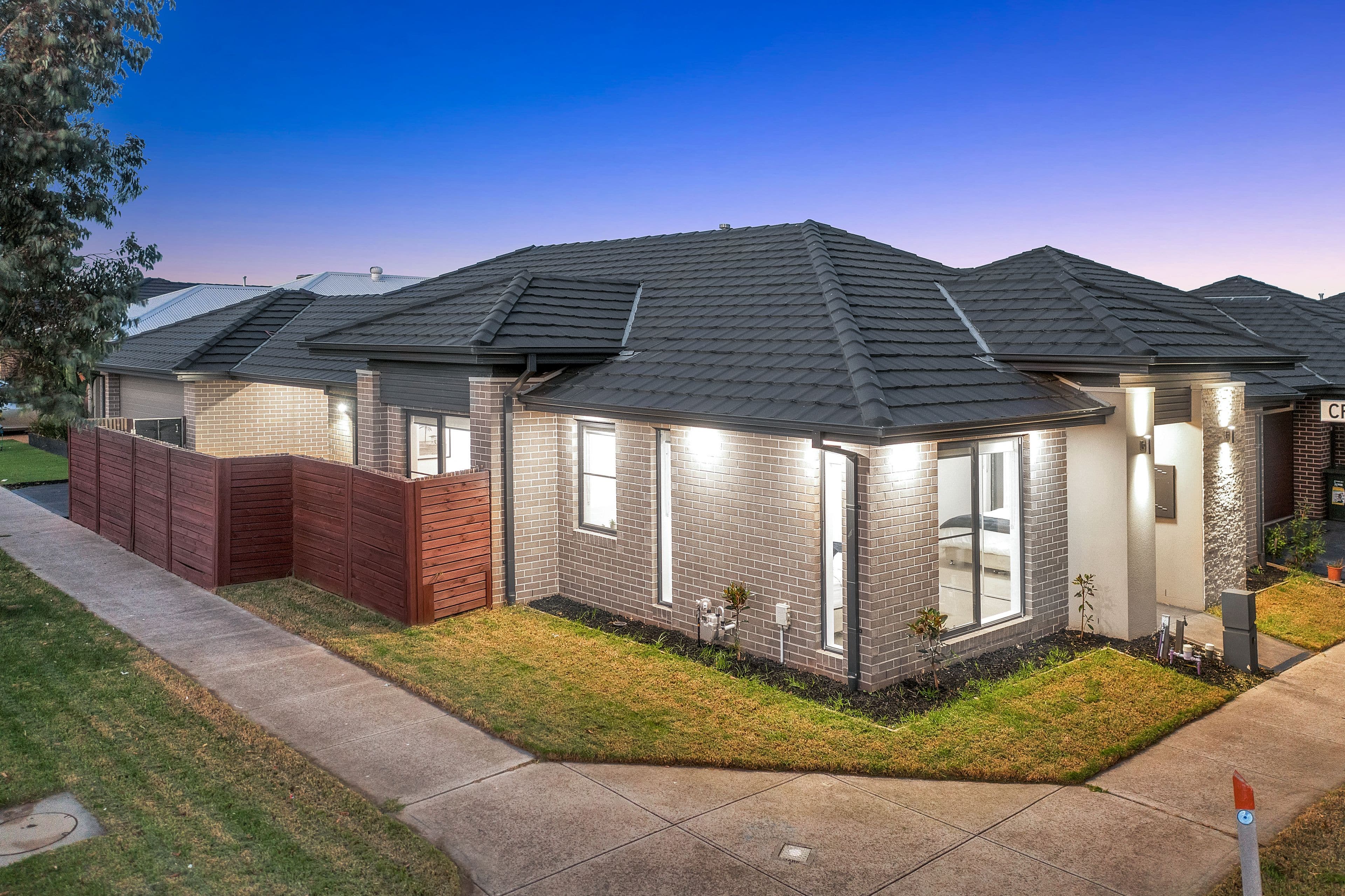 1 Lemon Myrtle Way, Craigieburn VIC 3064, Craigieburn - Thumbnail 4