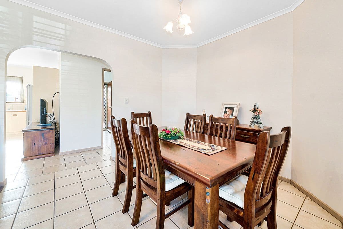 9 Frances Crescent, Cranbourne North VIC 3977, Cranbourne North - Thumbnail 7