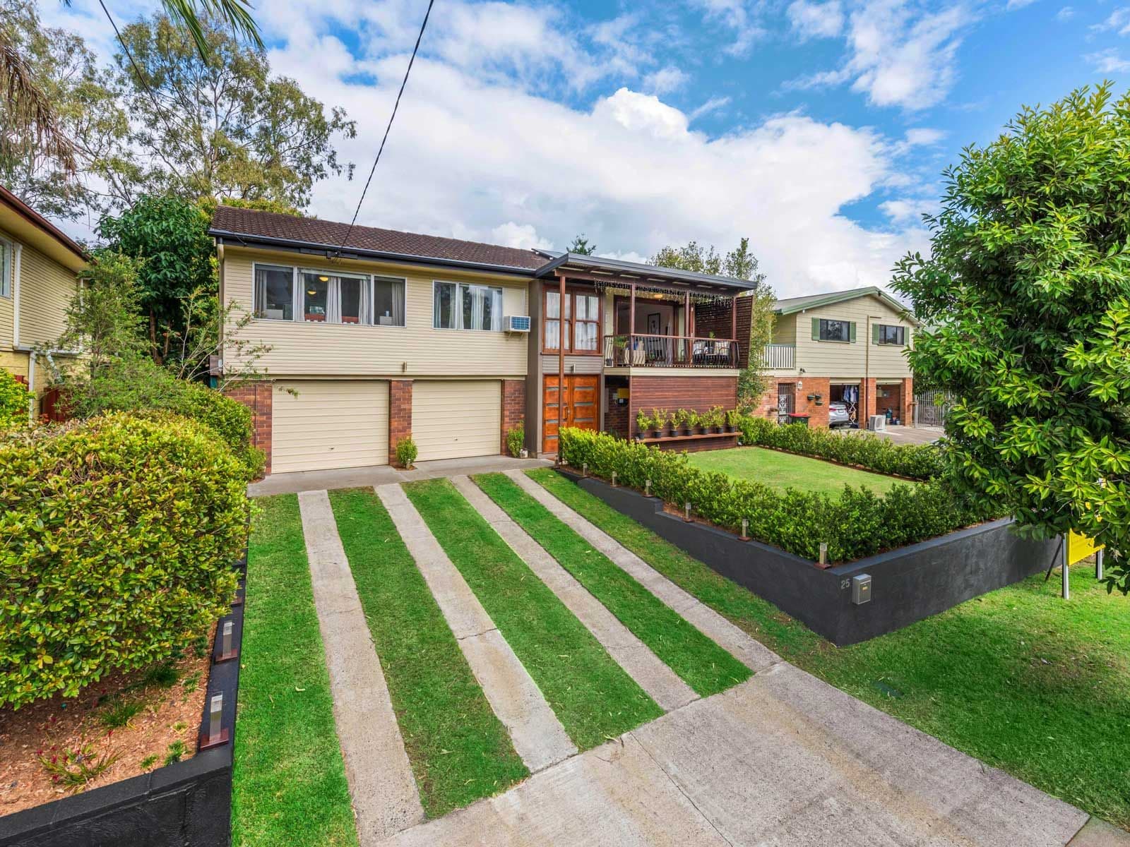 25 Logan Avenue, Oxley QLD 4075, Oxley - Thumbnail 3